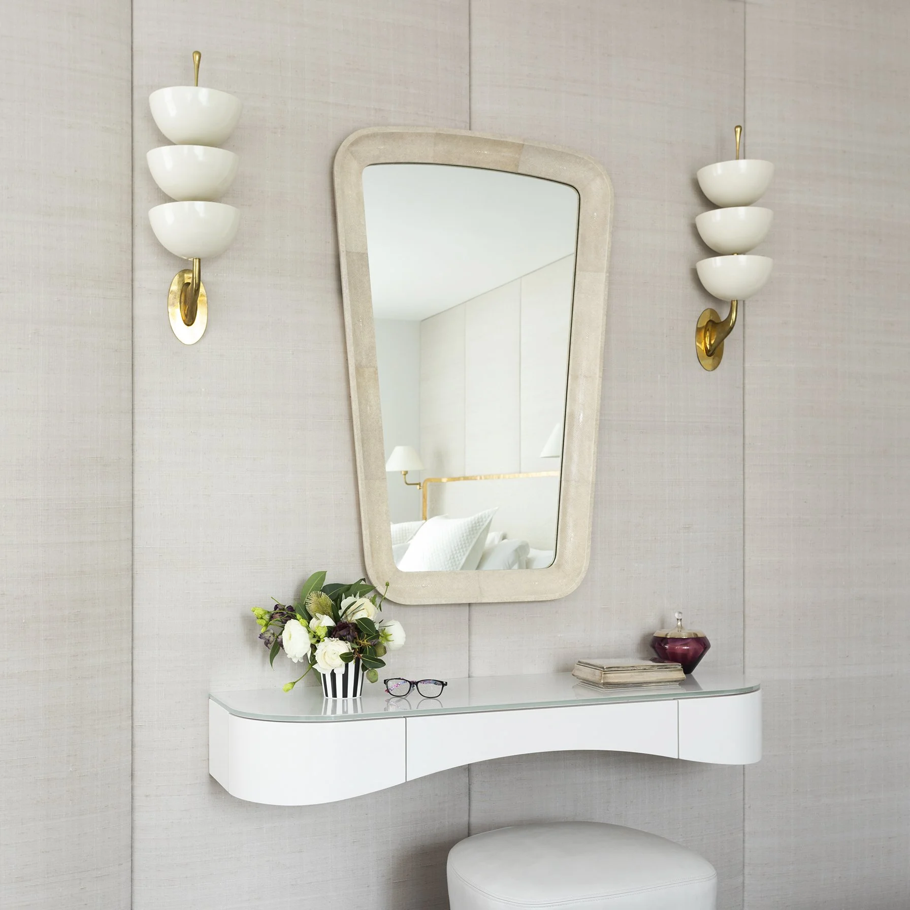 upper-east-side-pied-terre-bedroom-02.jpg