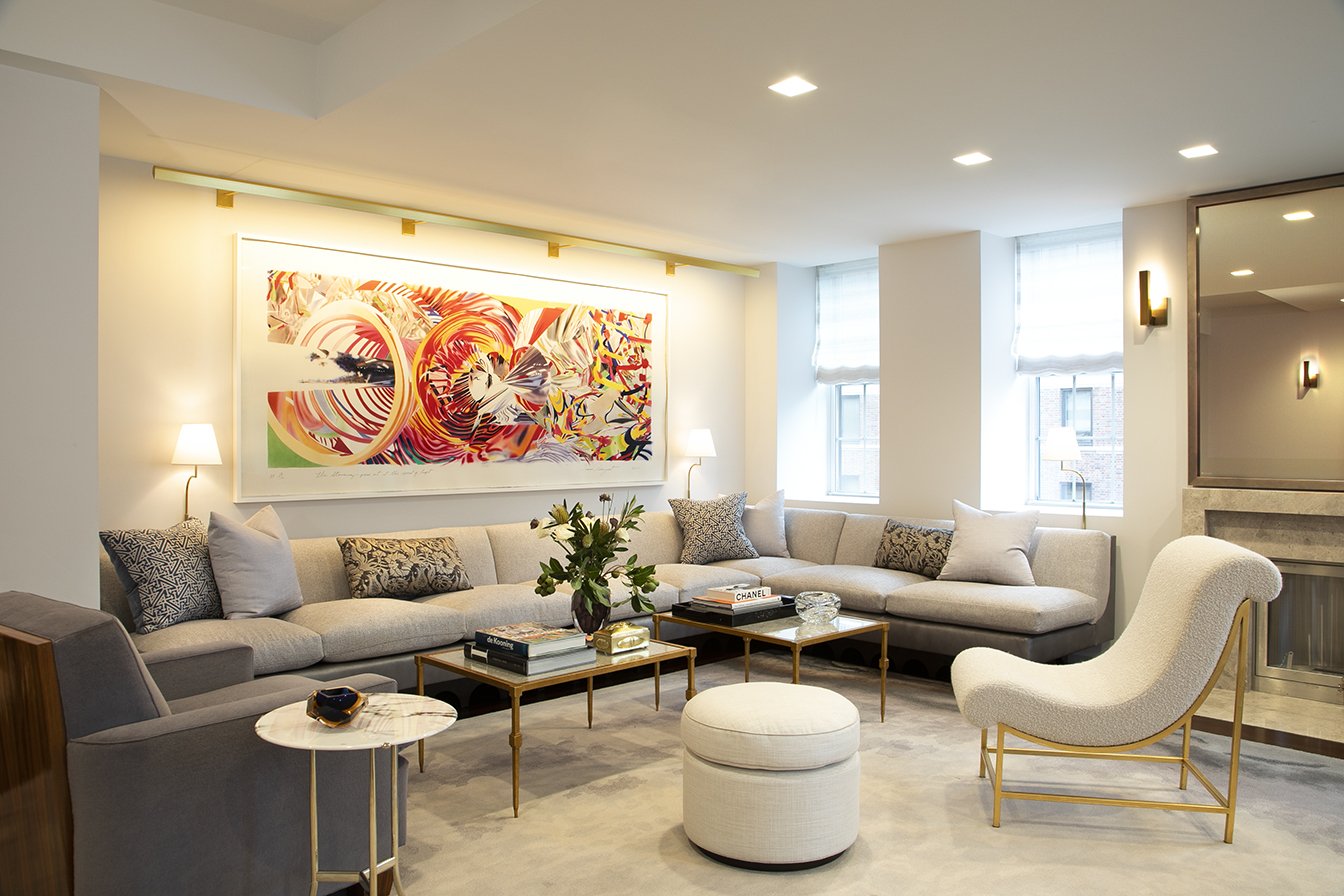 upper-east-side-pied-terre-living-room-02.jpg