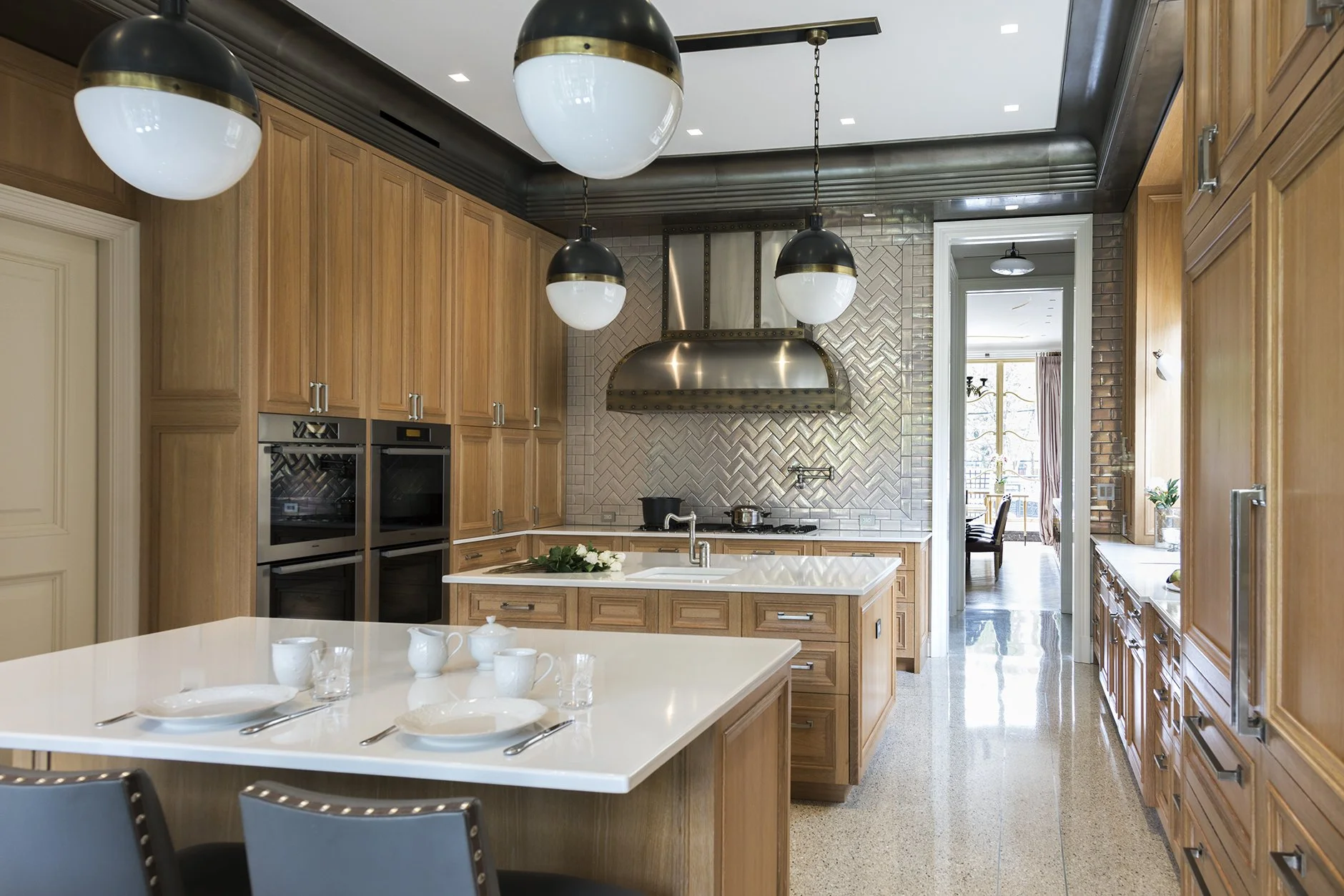 new-york-townhouse-kitchen-02.jpg
