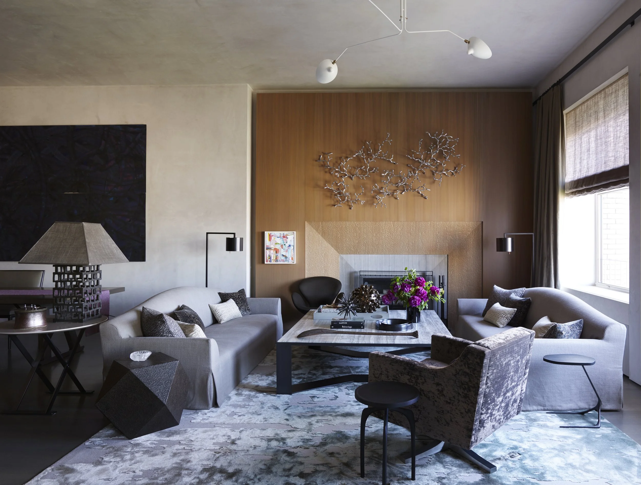 art-collectors-residence-living-room-01.jpg