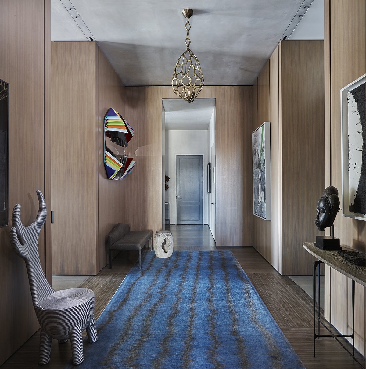 art-collectors-residence-entry-01.jpg