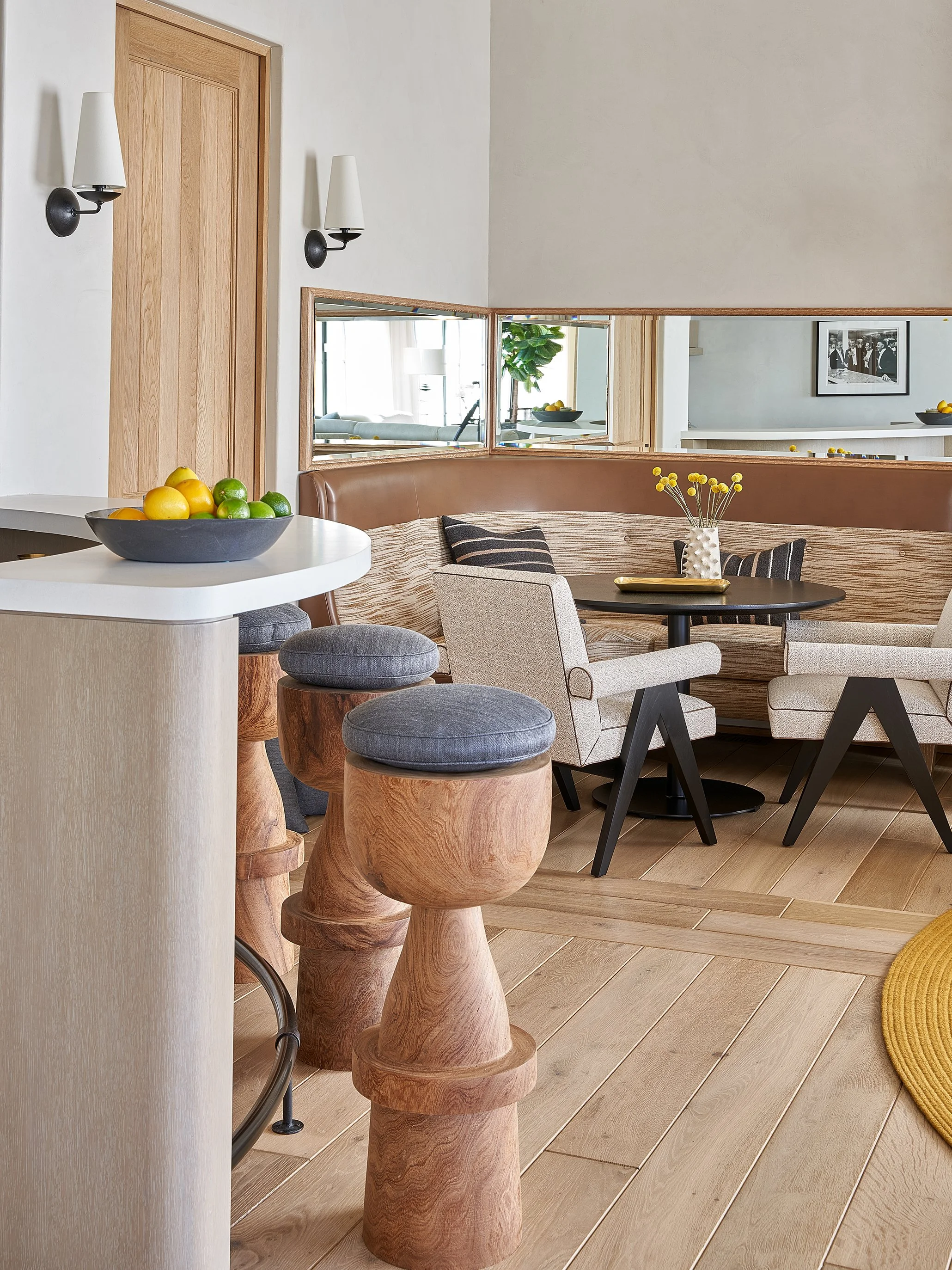oceanfront-villa-bar.jpg