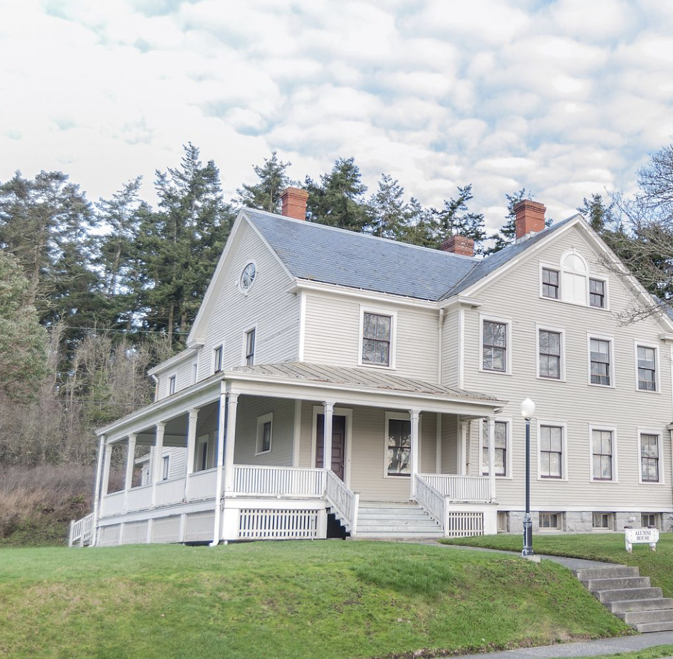 AW Room #1 - Whidbey Island Creative Retreat