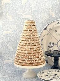 "Fancy" Kransekake