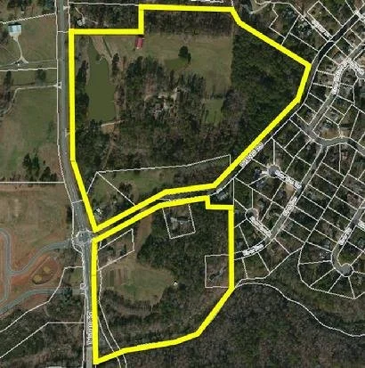 8 parcel assemblage successfully annexed and rezoned into the City of Woodstock for 200 detached lots.  Woodstock's first true conservation subdivision with 40% greenspace being preserved.  