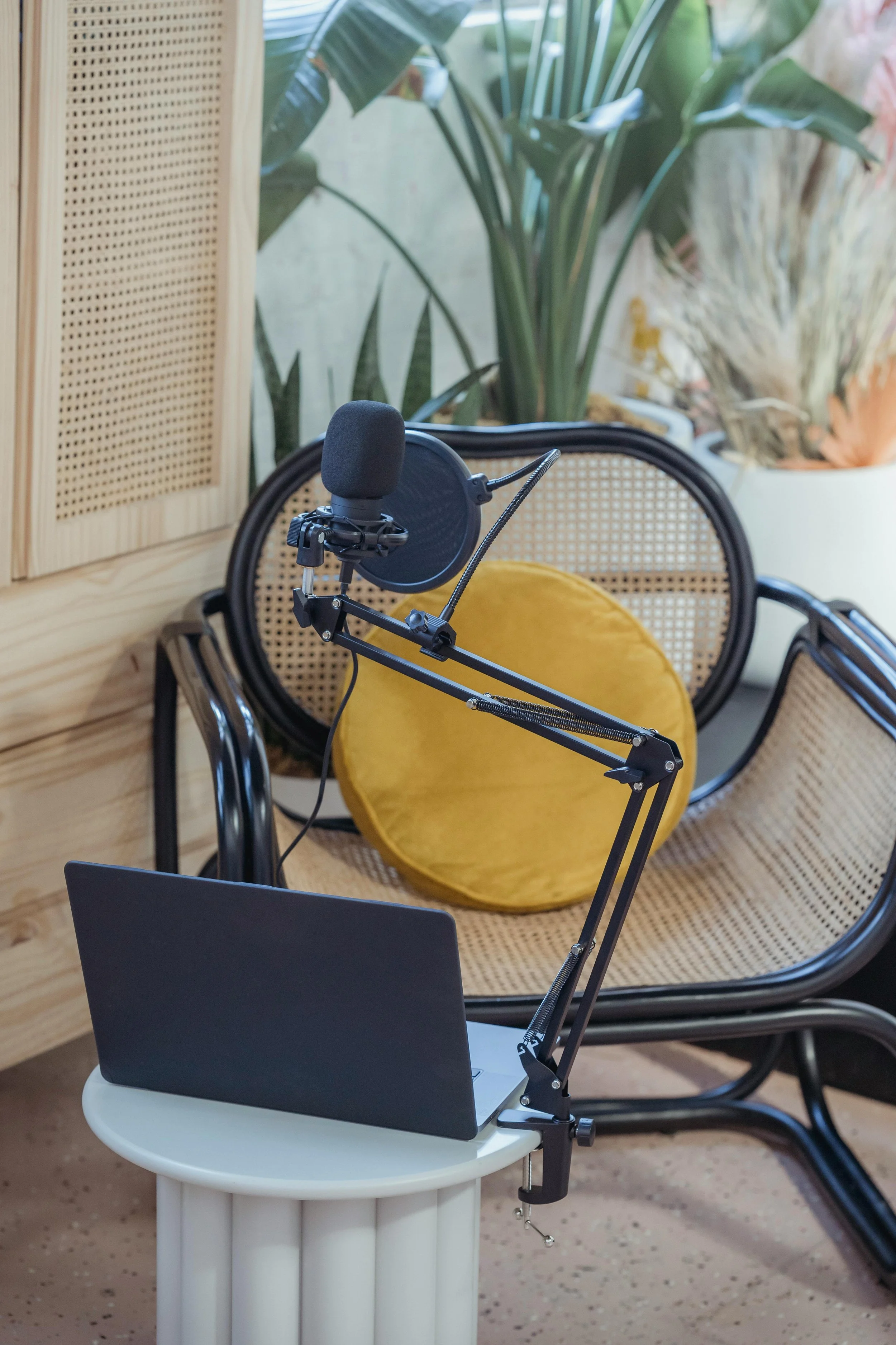7 Ways to Improve Your Podcasts