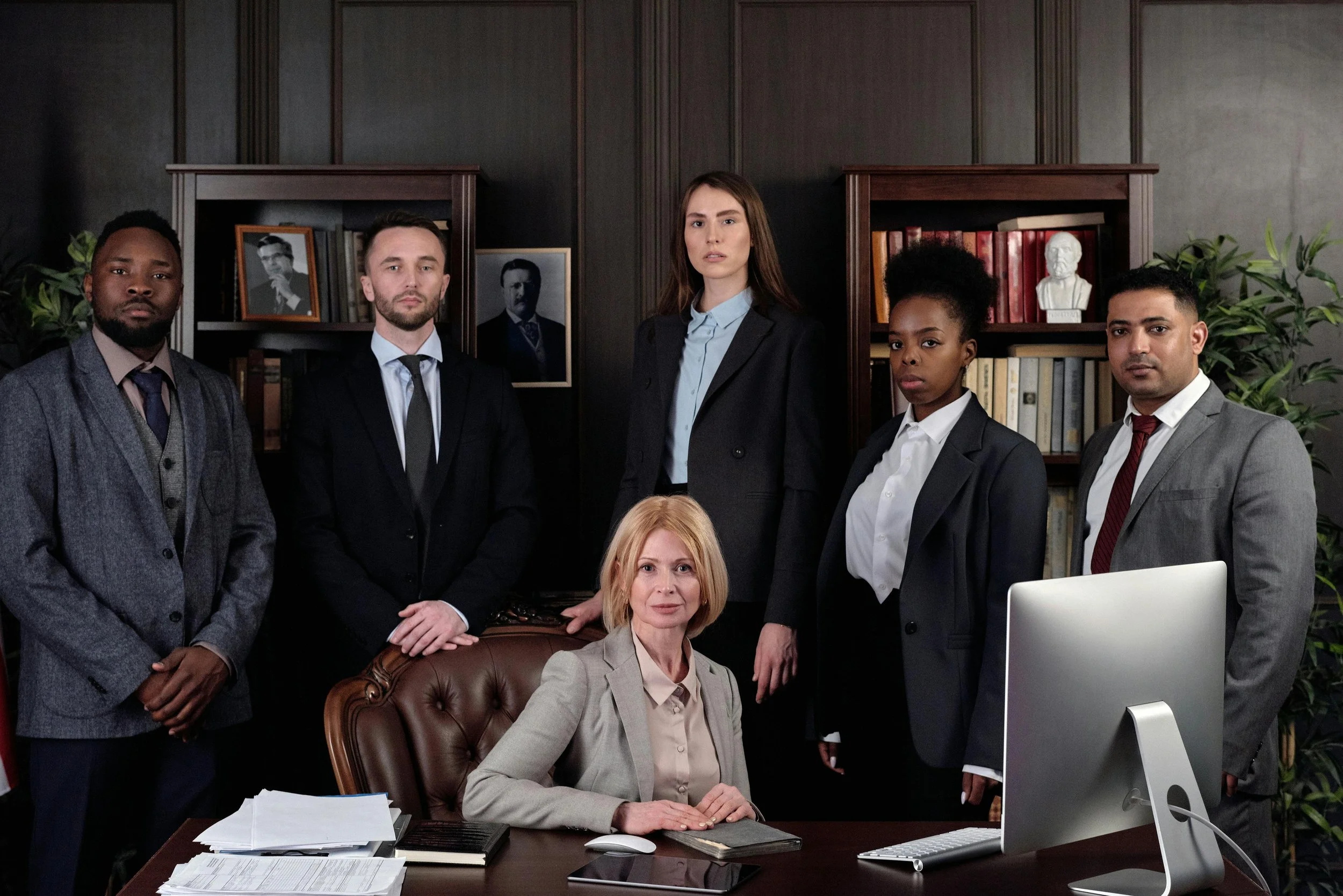 Establishing Thought Leadership in the Legal Sphere