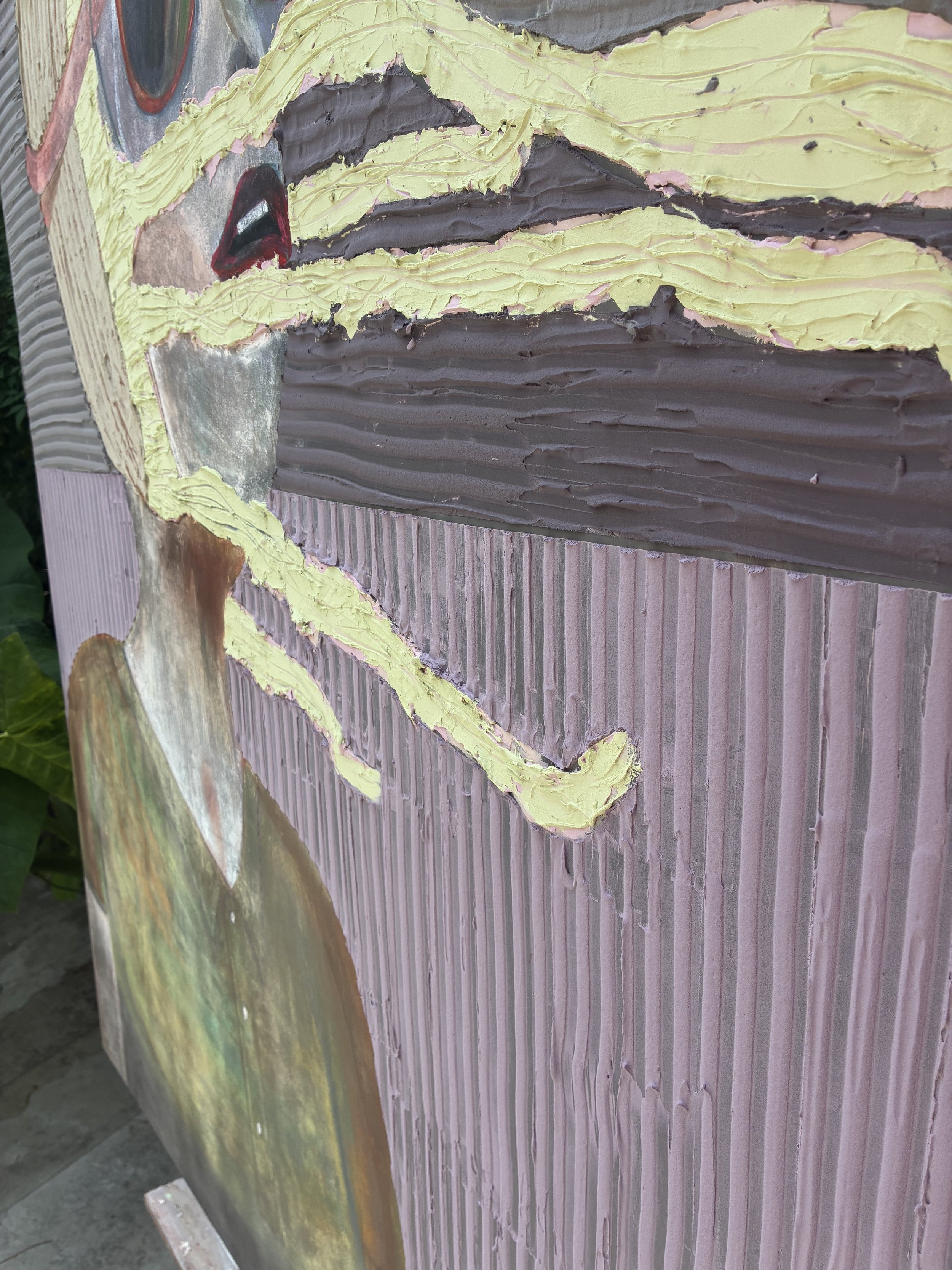 Breaking closeup side bottom.jpg