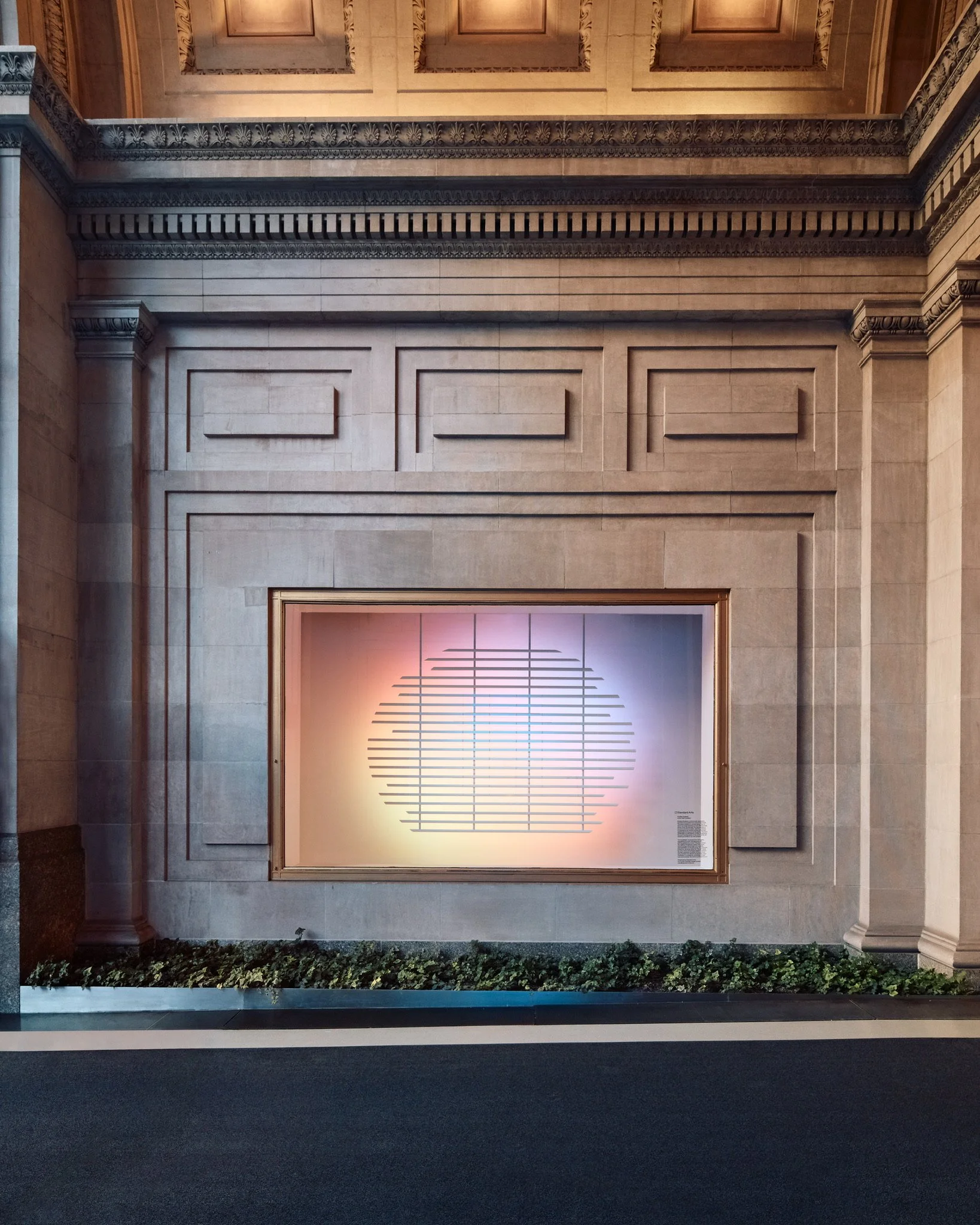 202505_019_NatiTunkelrot_200FifthAve_0090_web.JPG