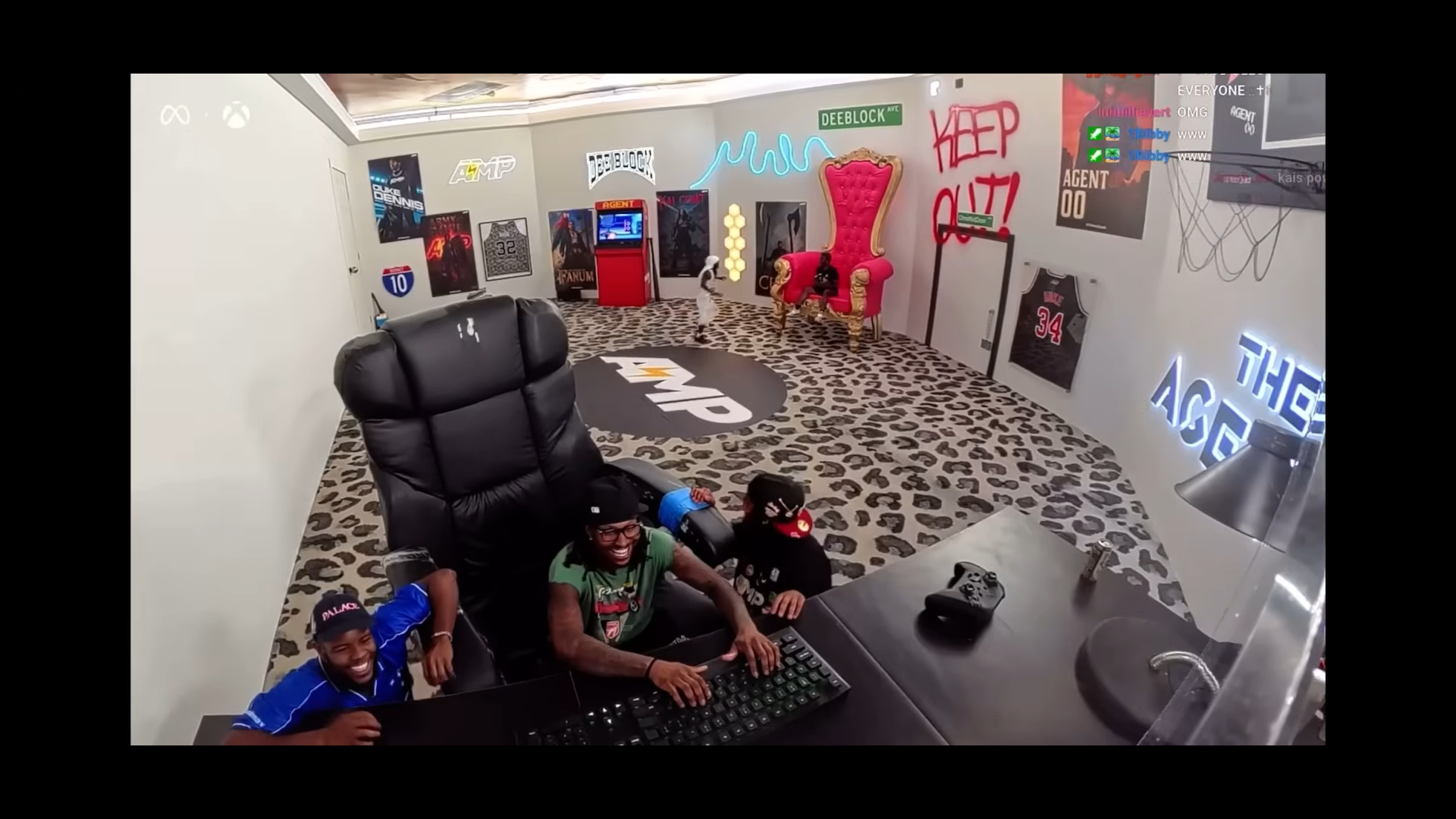Kai Cenat - AMP SHRUNK?! Kai Cenat's Room is HUGE in Xbox Quest | Summer Marathon Kicks Off!