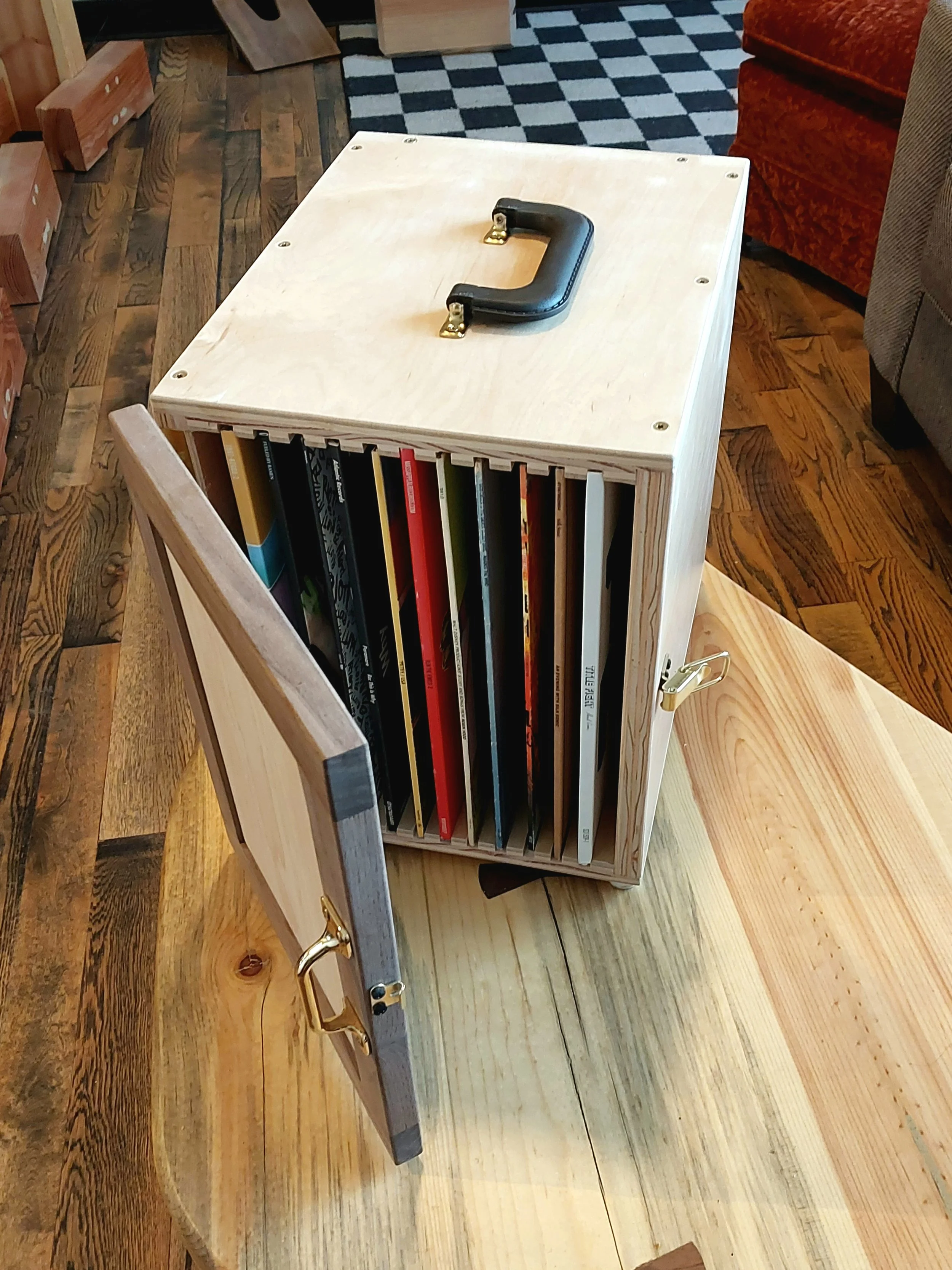 Vinyl storage