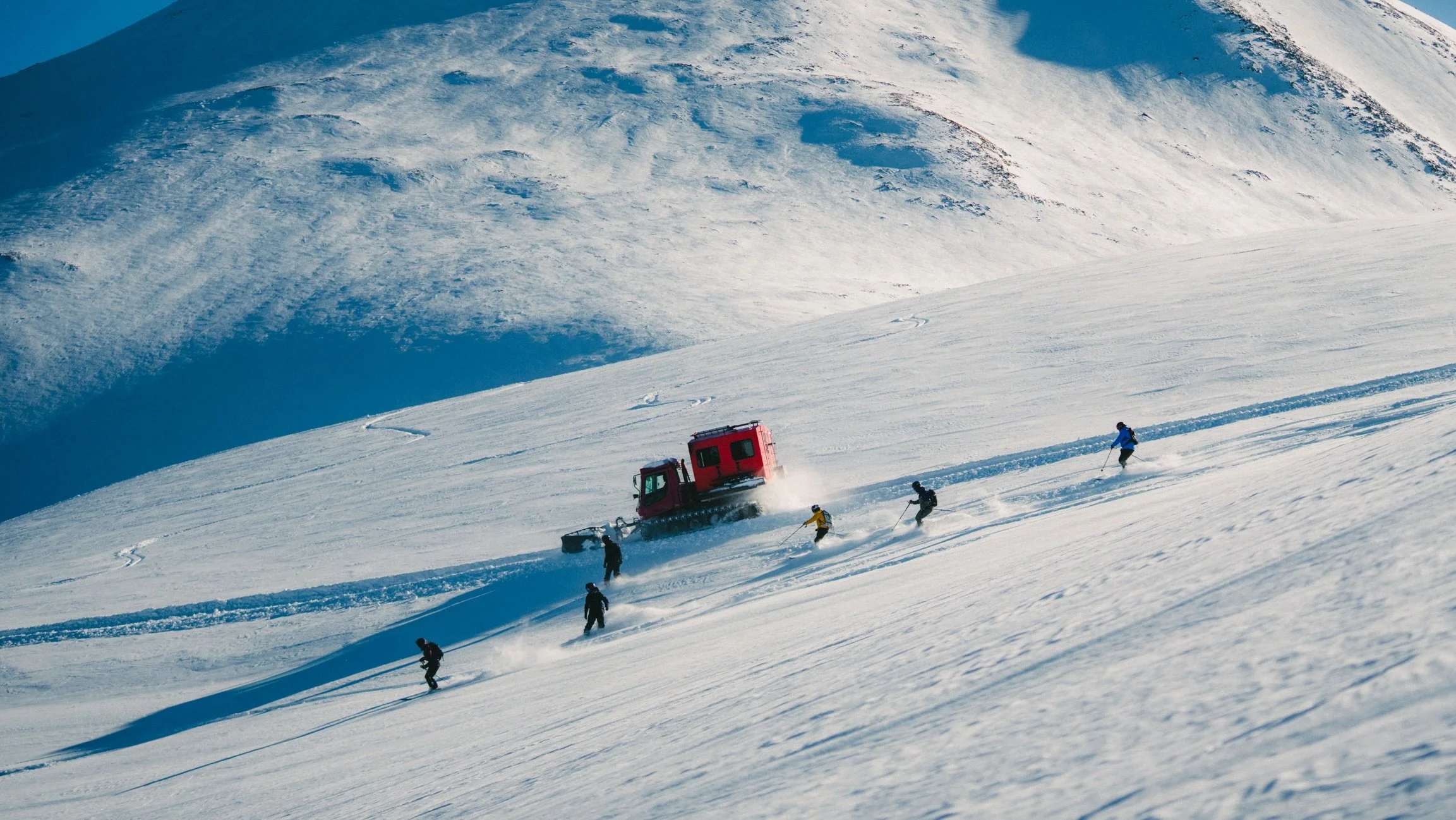 New year, new look, new cats, same mountains . 🏔️❄️

Looking back at last winter, we owe a massive thank you to everyone who came out. To be completely transparent&mdash;behind the scenes, our office was pretty much a one-man band for most of the se