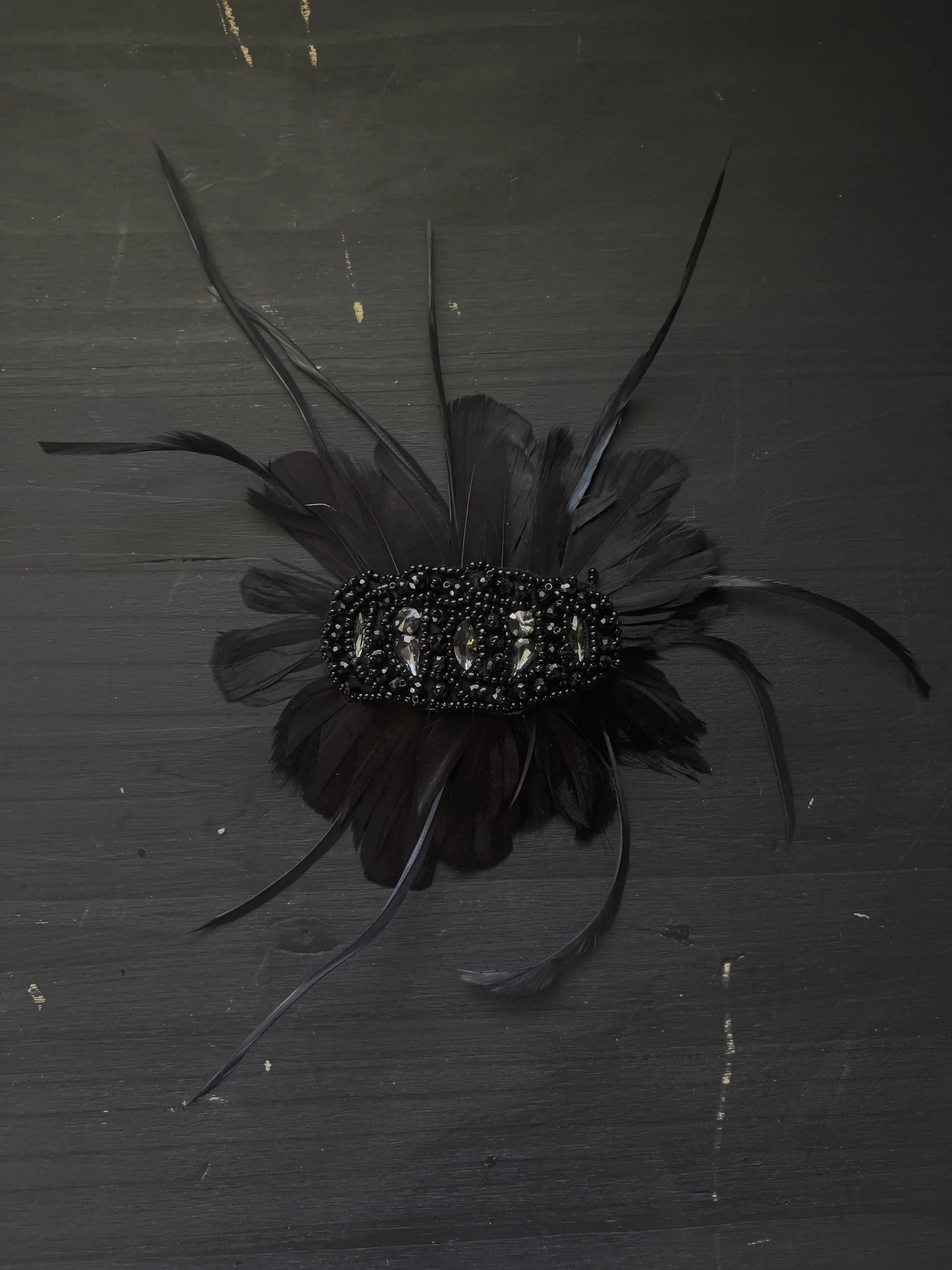 Feathered Broach