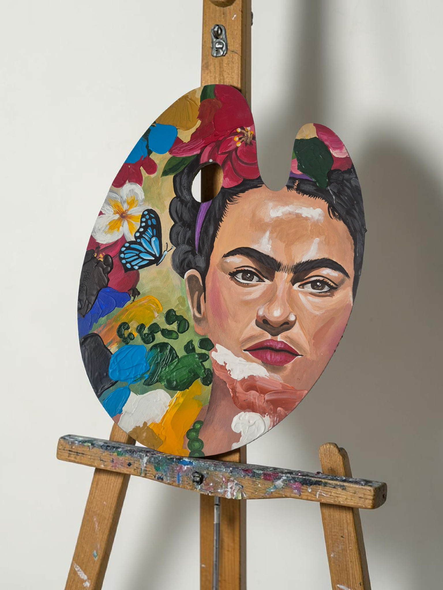 Palette artistique – Pièce unique inspirée de Frida Kahlo