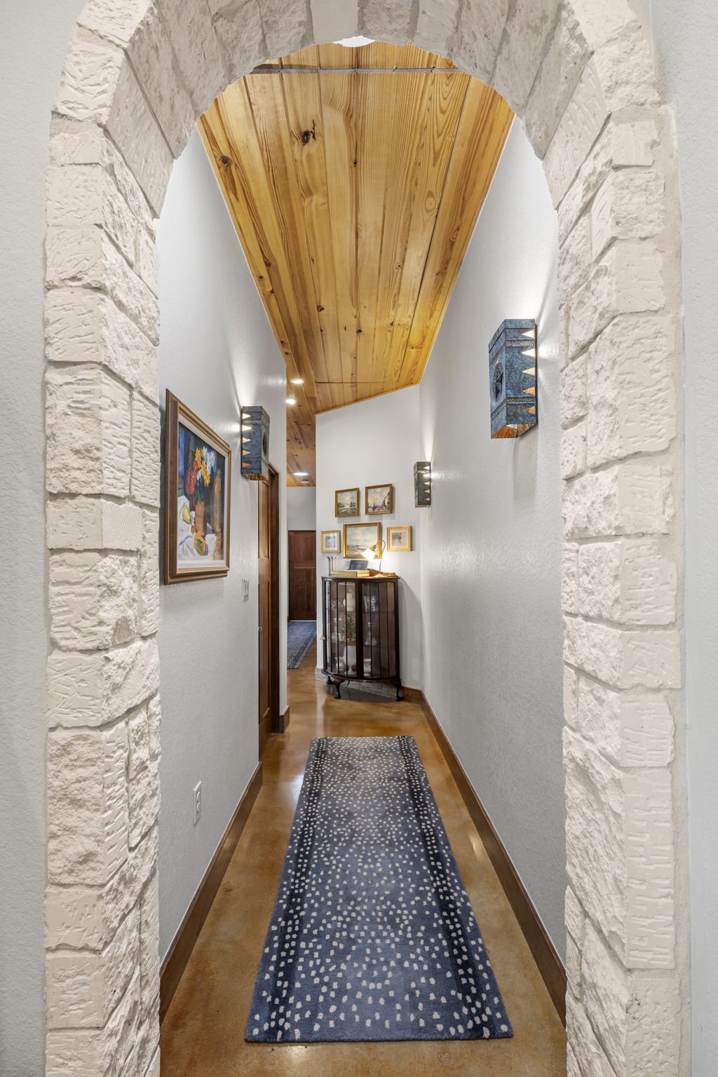 CustomHome_Details_SpecialProjects_MedinaTexas_9.jpg