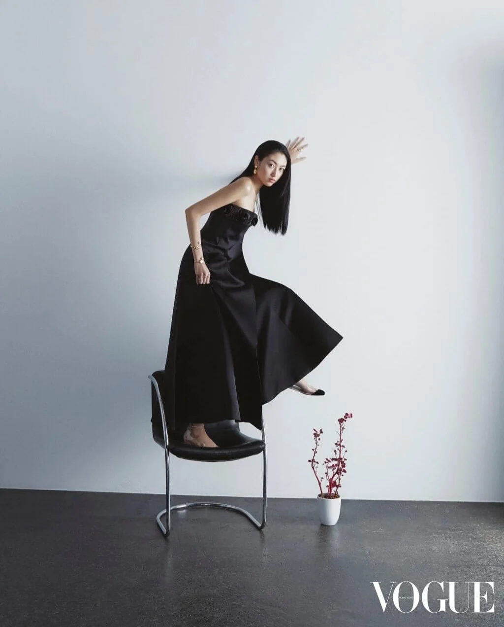 Ella Yam for @voguehongkong December IssueThank you to a very beautiful team 3Photographer- @Jum (3).jpg