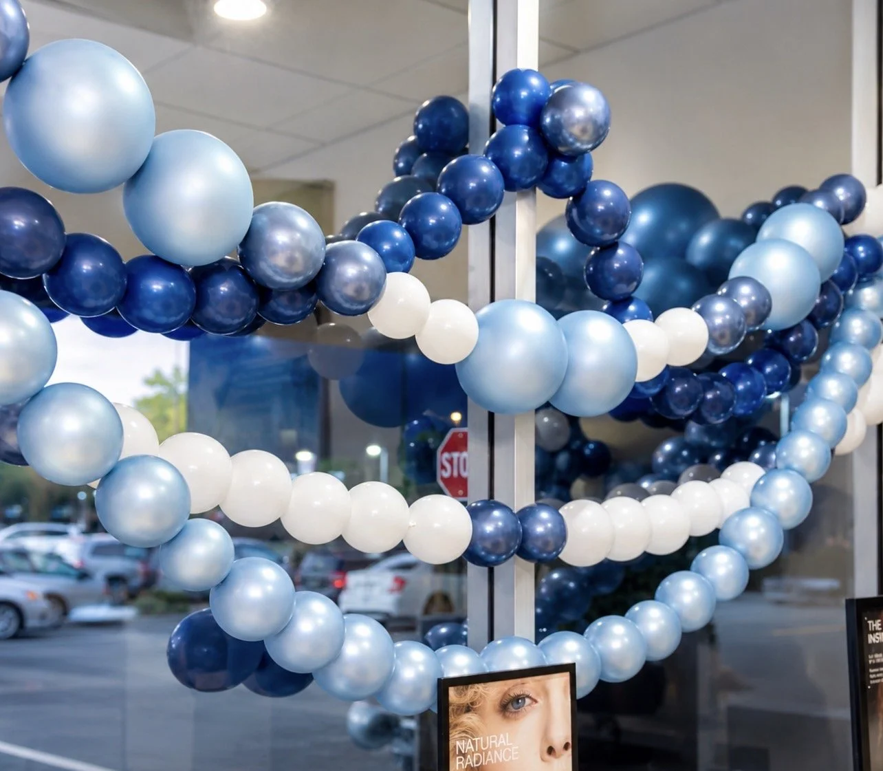 Balloon Pearl Garland Decor.jpg
