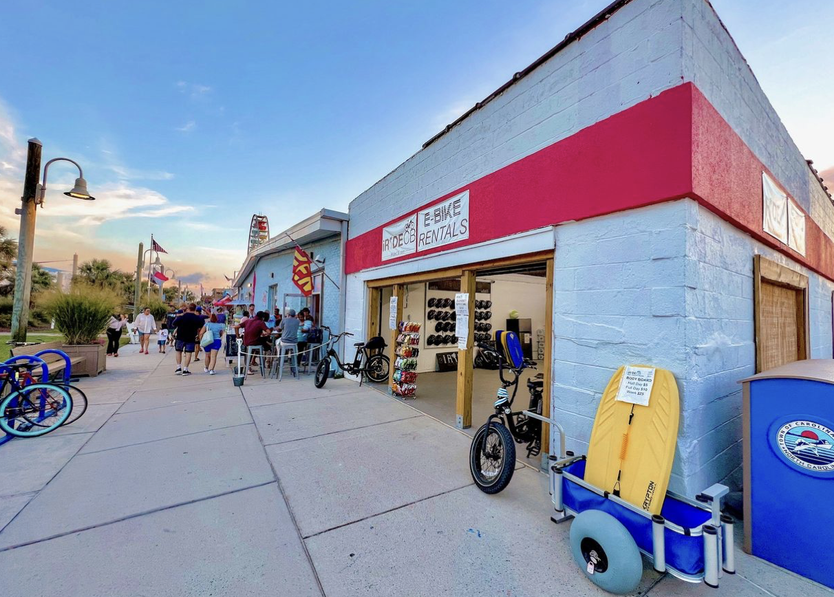 Retail for Sale - 12 N Pavilion Drive, Carolina Beach NC