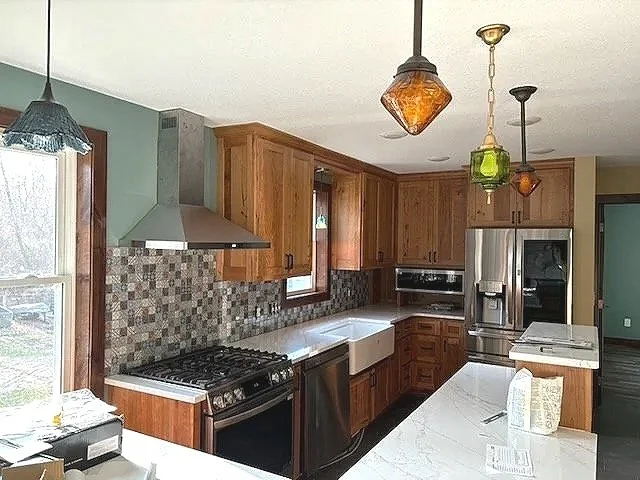 Residential kitchen design and finish guidance by Canary Design in Minnesota