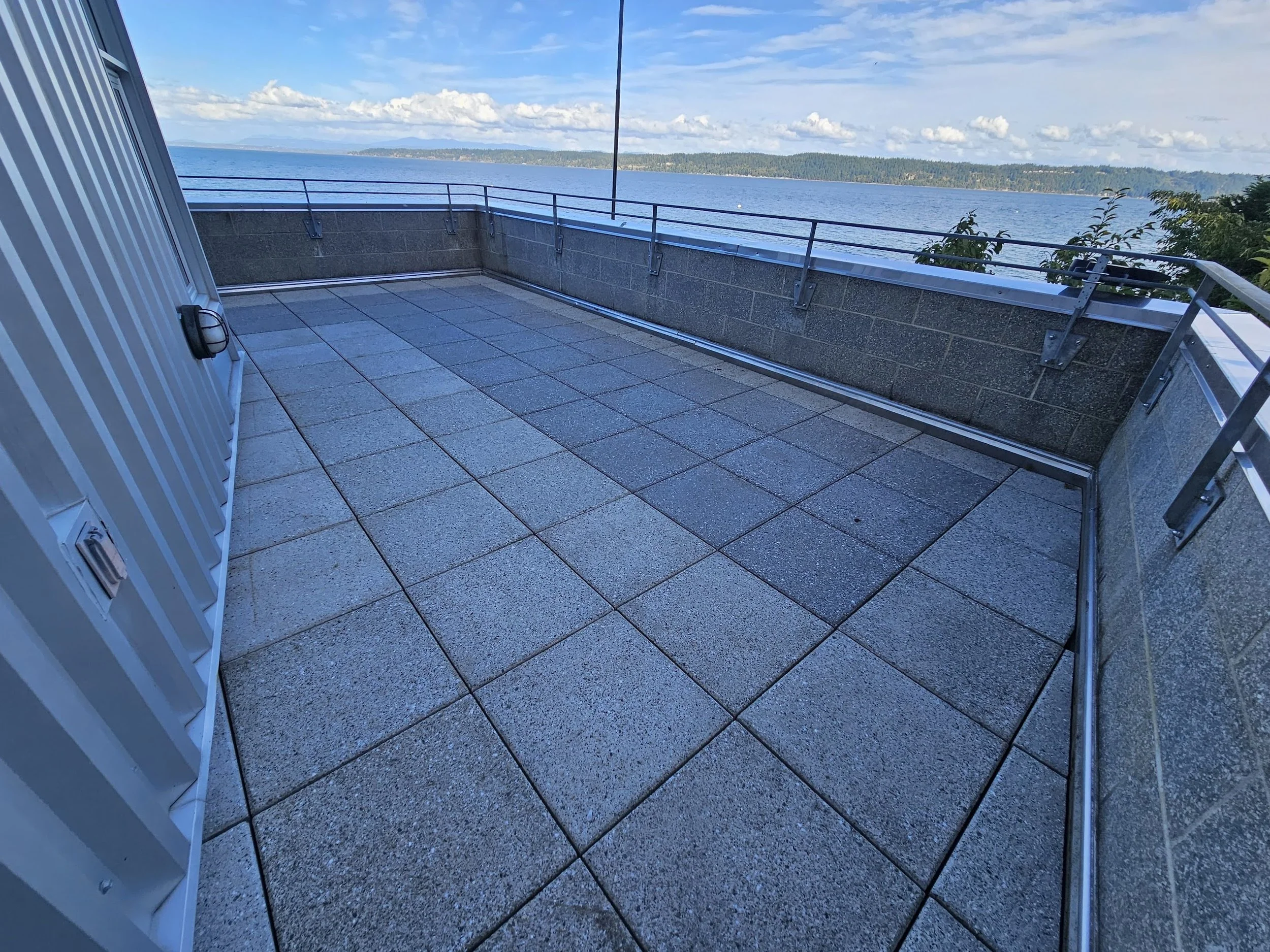 Camano Island, WA. Concrete Paver Deck