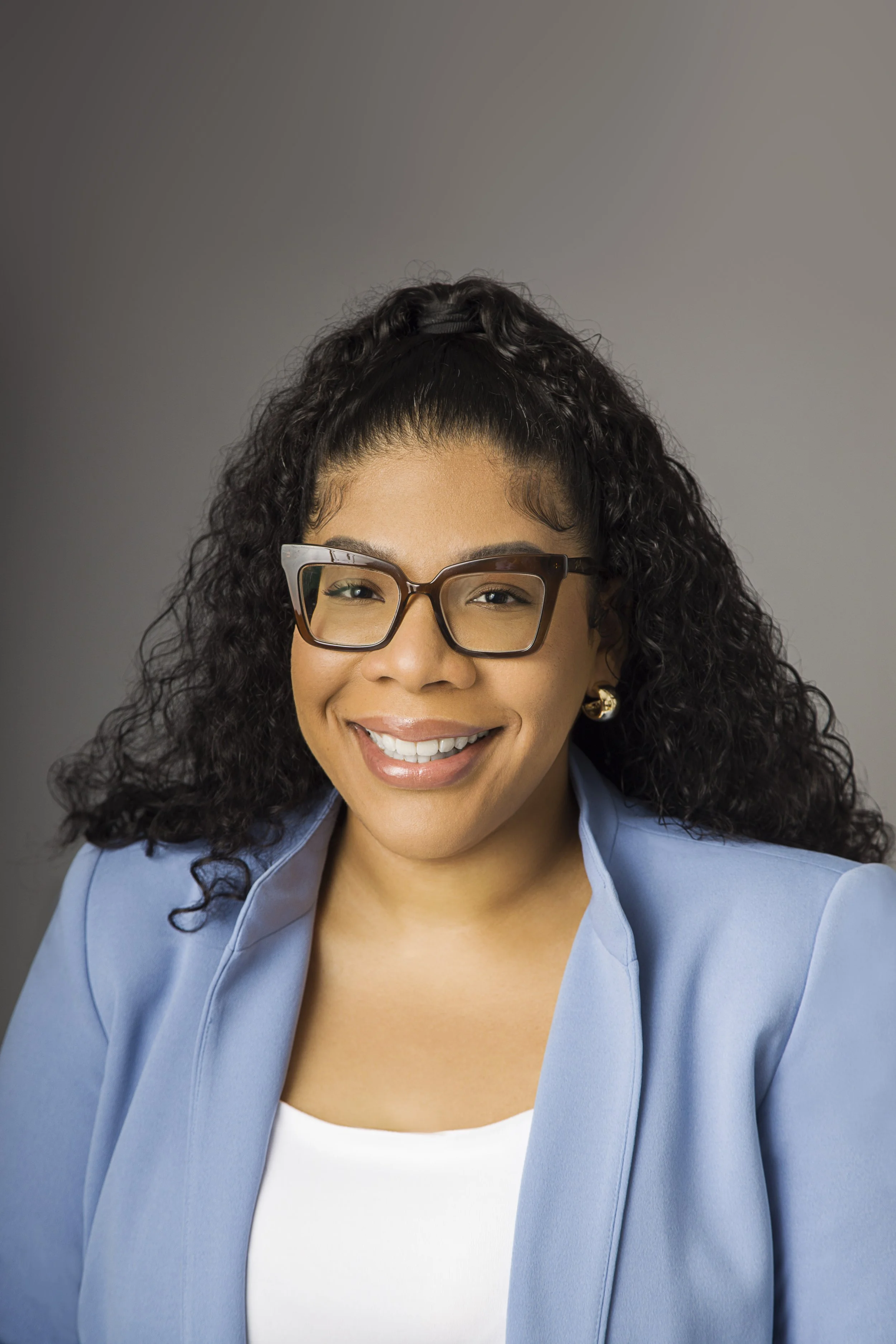 Black therapist providing counseling services in Baton Rouge Louisiana