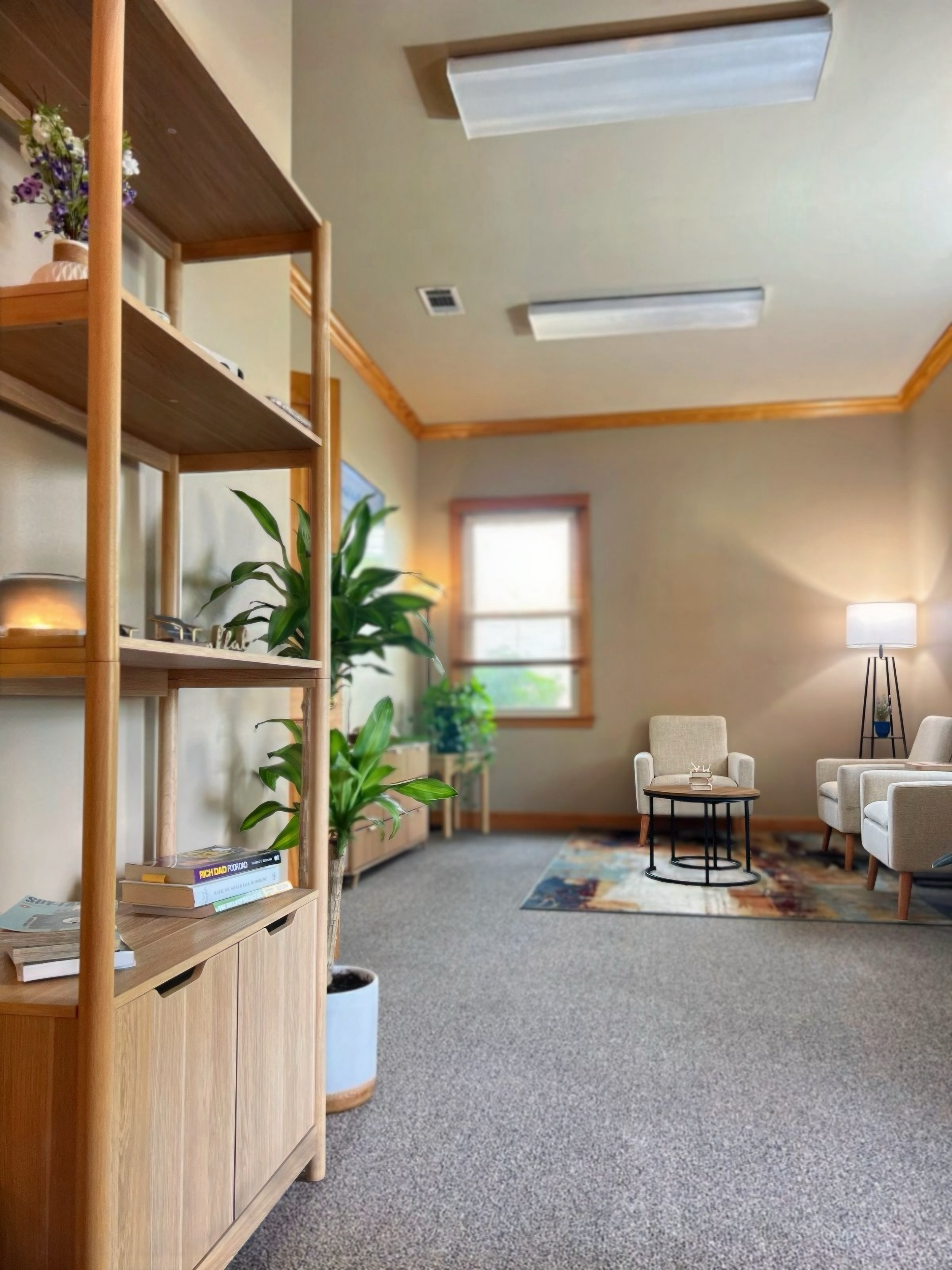 A view into the waiting room at Attentif Counseling in Baton Rouge