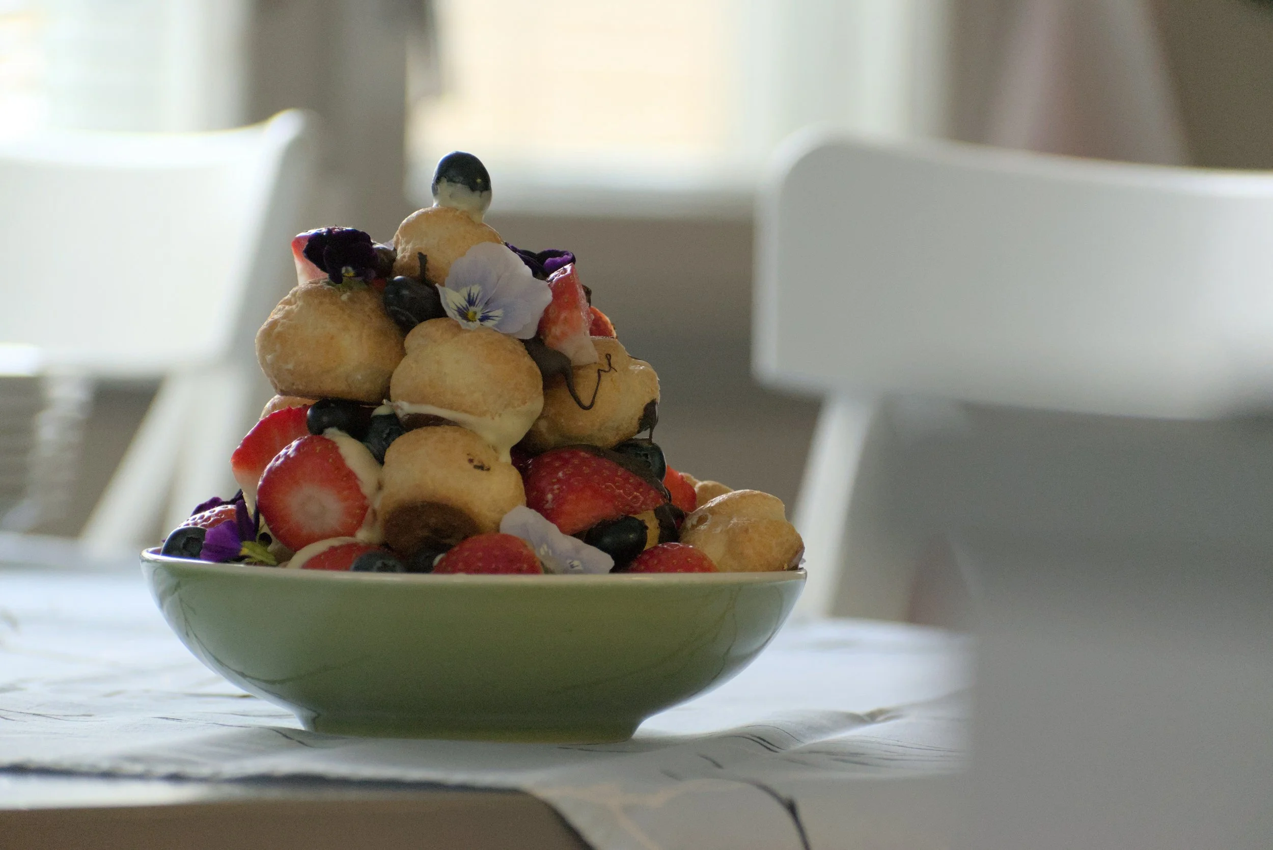 Why Food Feels So Loud: Understanding Food Noise Through a Trauma-Informed and Weight Inclusive Lens