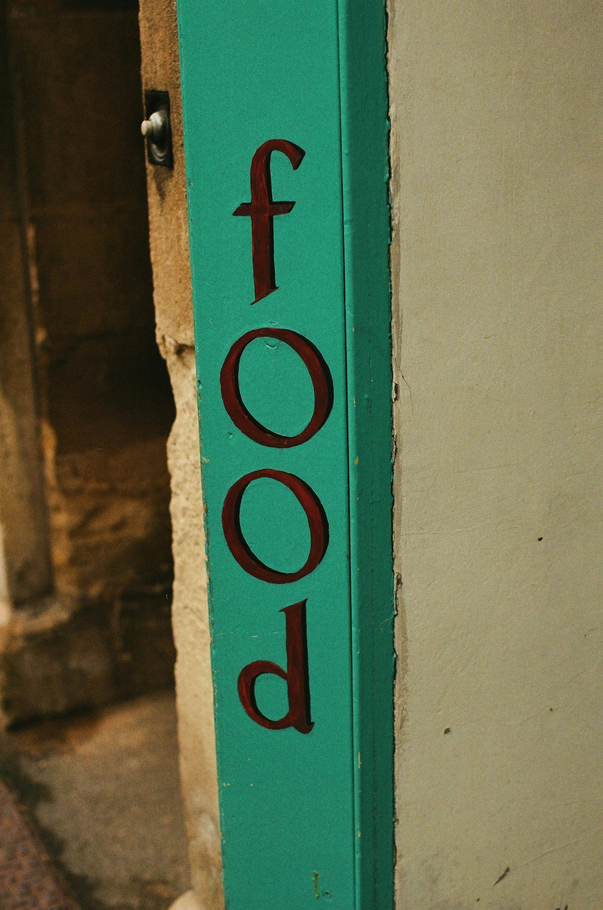picture of the word "food" in it