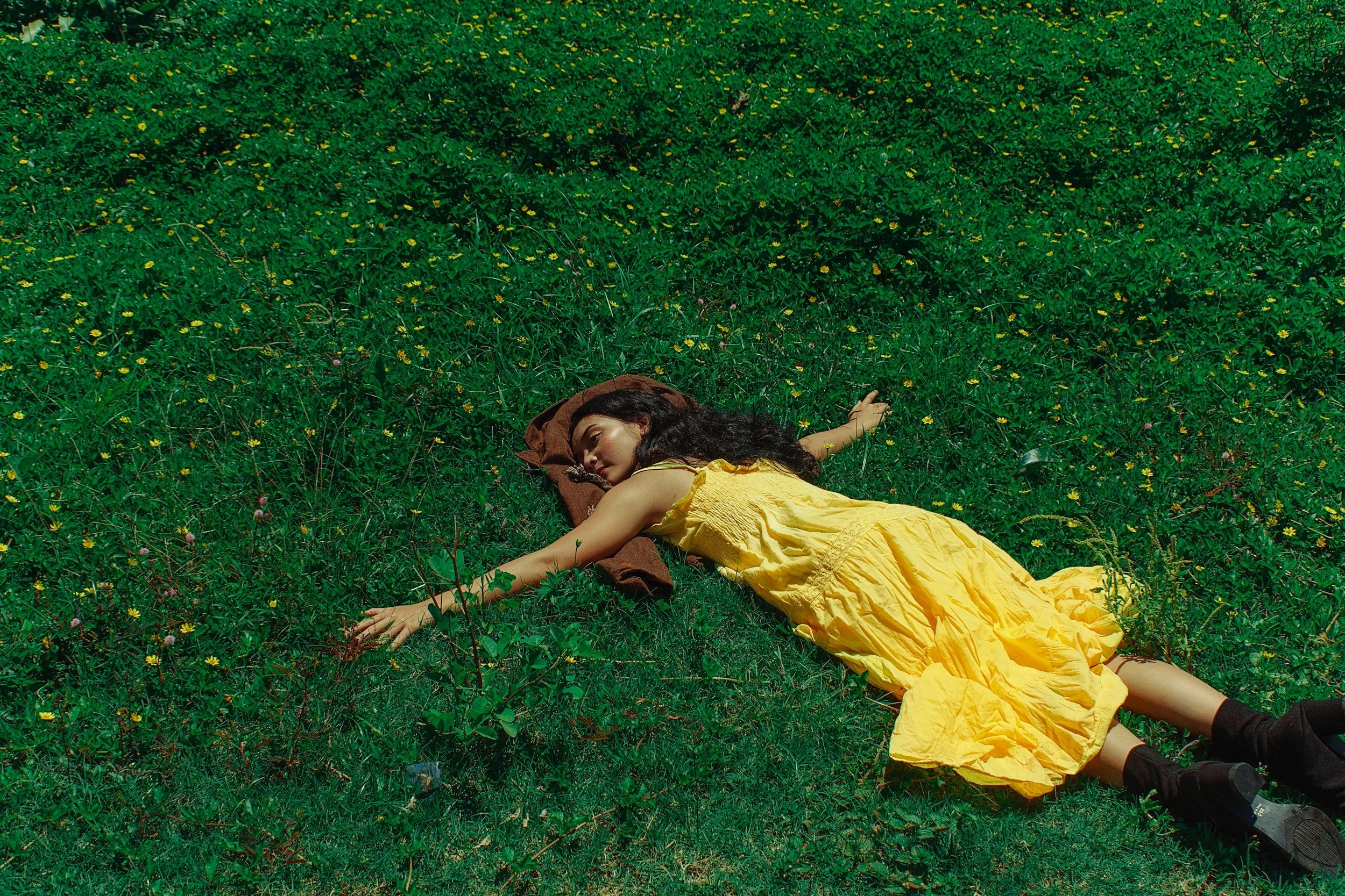 When Green Feels Like a Prayer: How Nature Calms the Soul