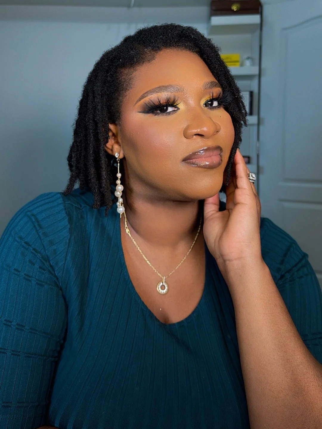 Beginner Level: 1on1 Makeup Class (on yourself)
