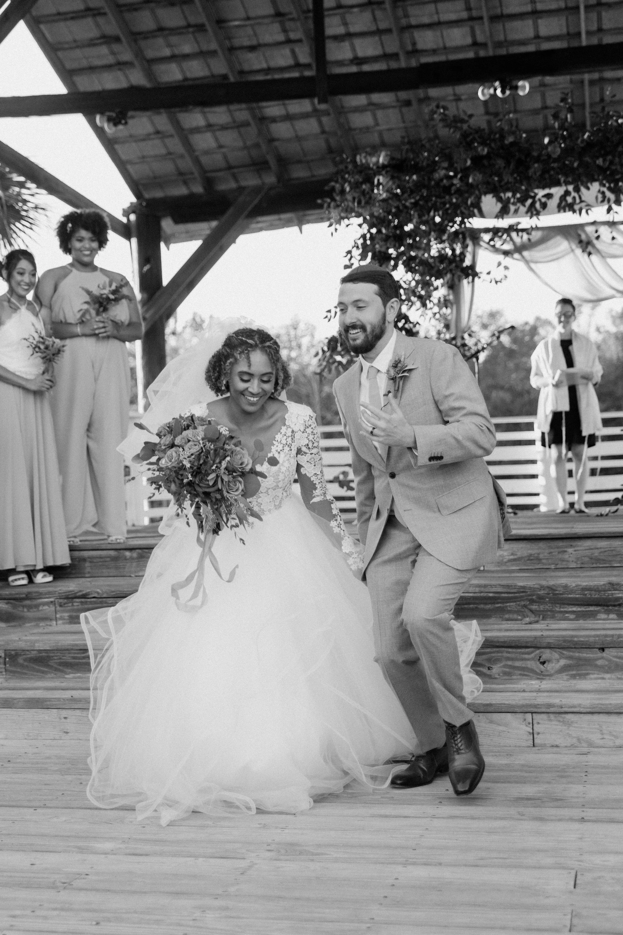 Candice&Ryan_Final_BW10.jpg
