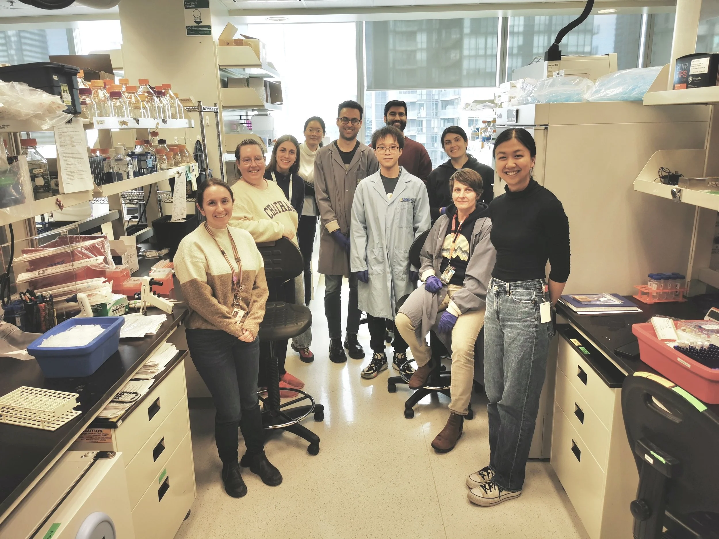 February 2025 - We were very happy to host Manon, a visiting postdoc from MD Anderson (Texas, US), for a research visit. Thank you for visiting, Manon!