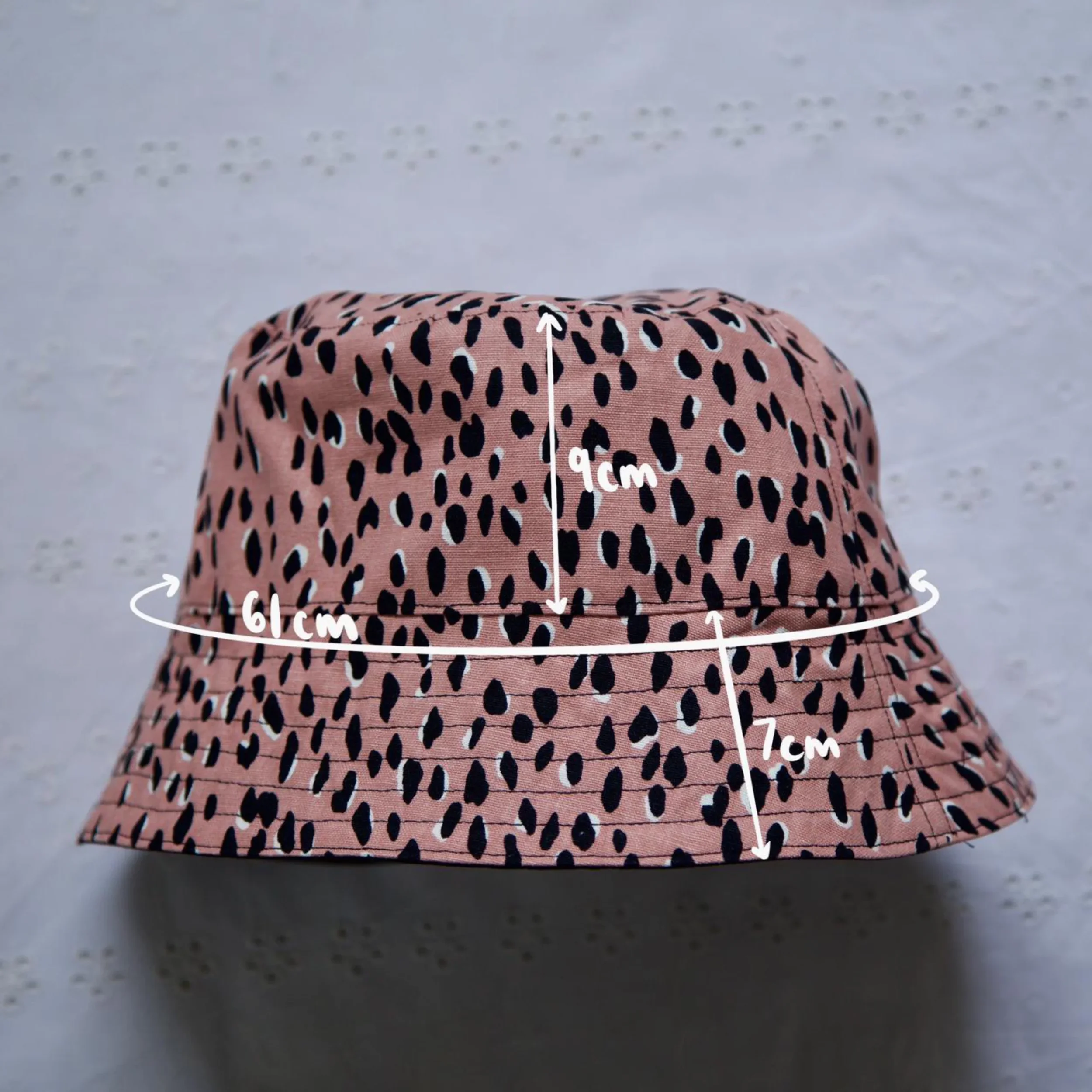 DW-Web-LeopardBucketHat-Measurements.webp