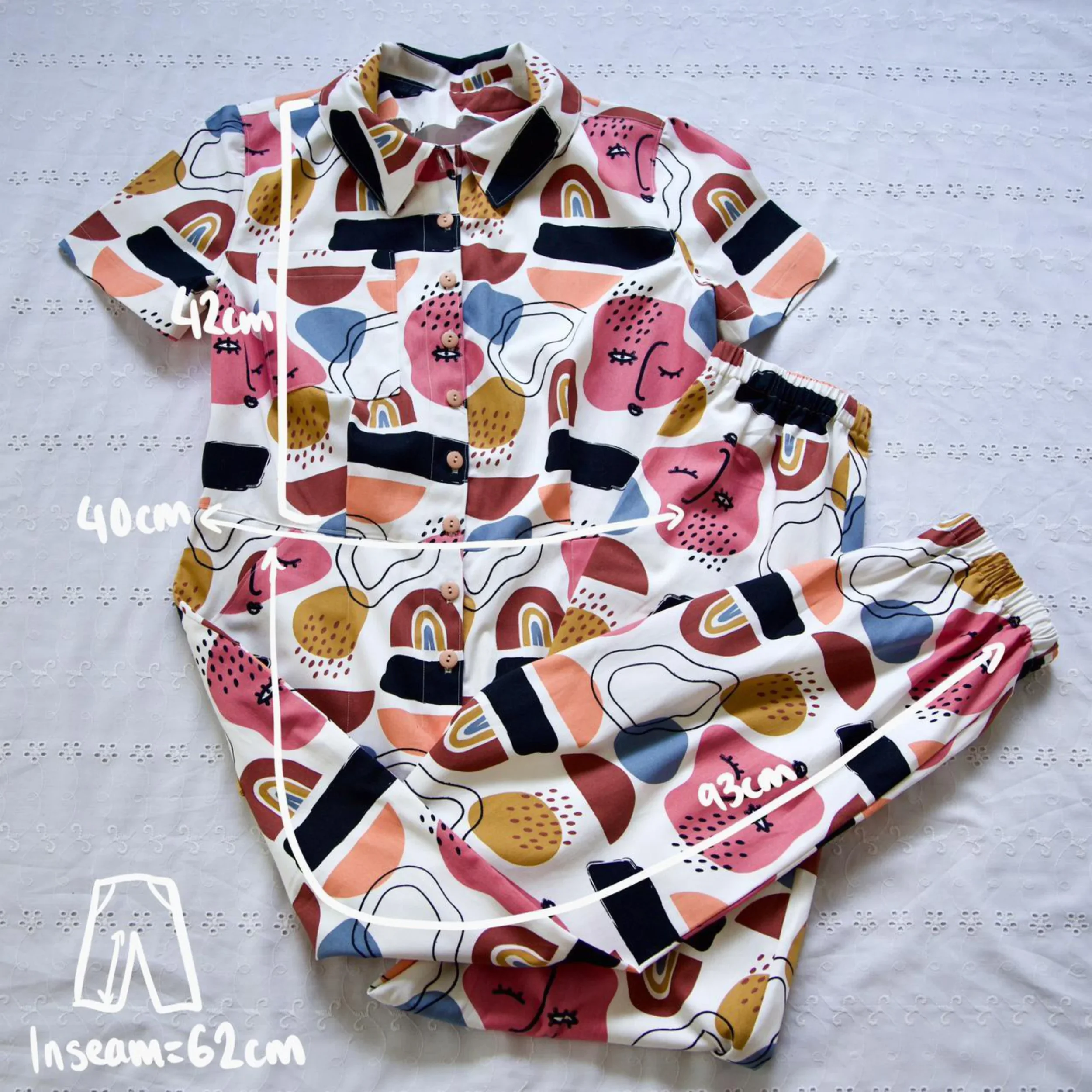 DW-Web-FaceJumpsuit-Measurements.webp
