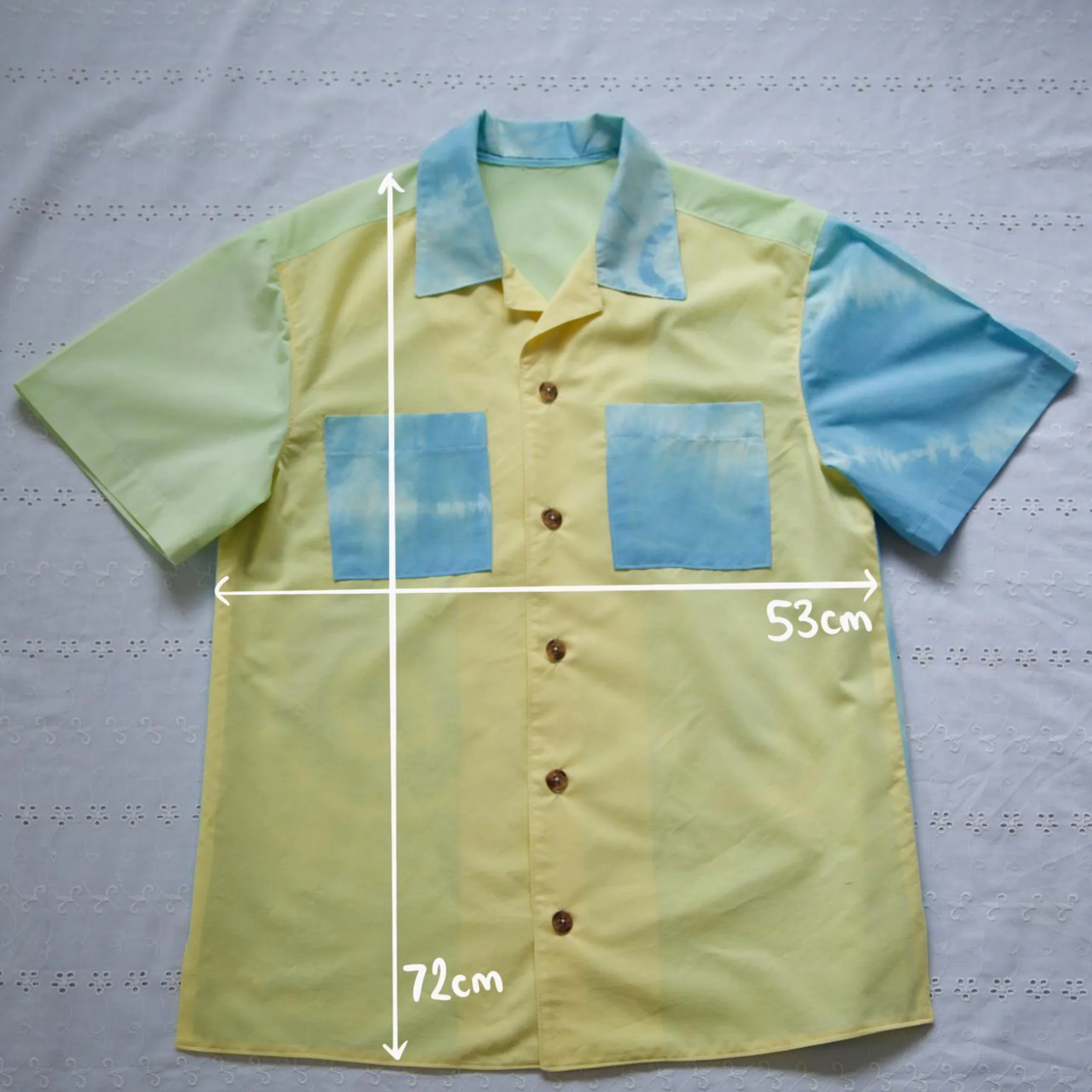 DW-Web-TieTyedShirt-MultiMeasurements.webp