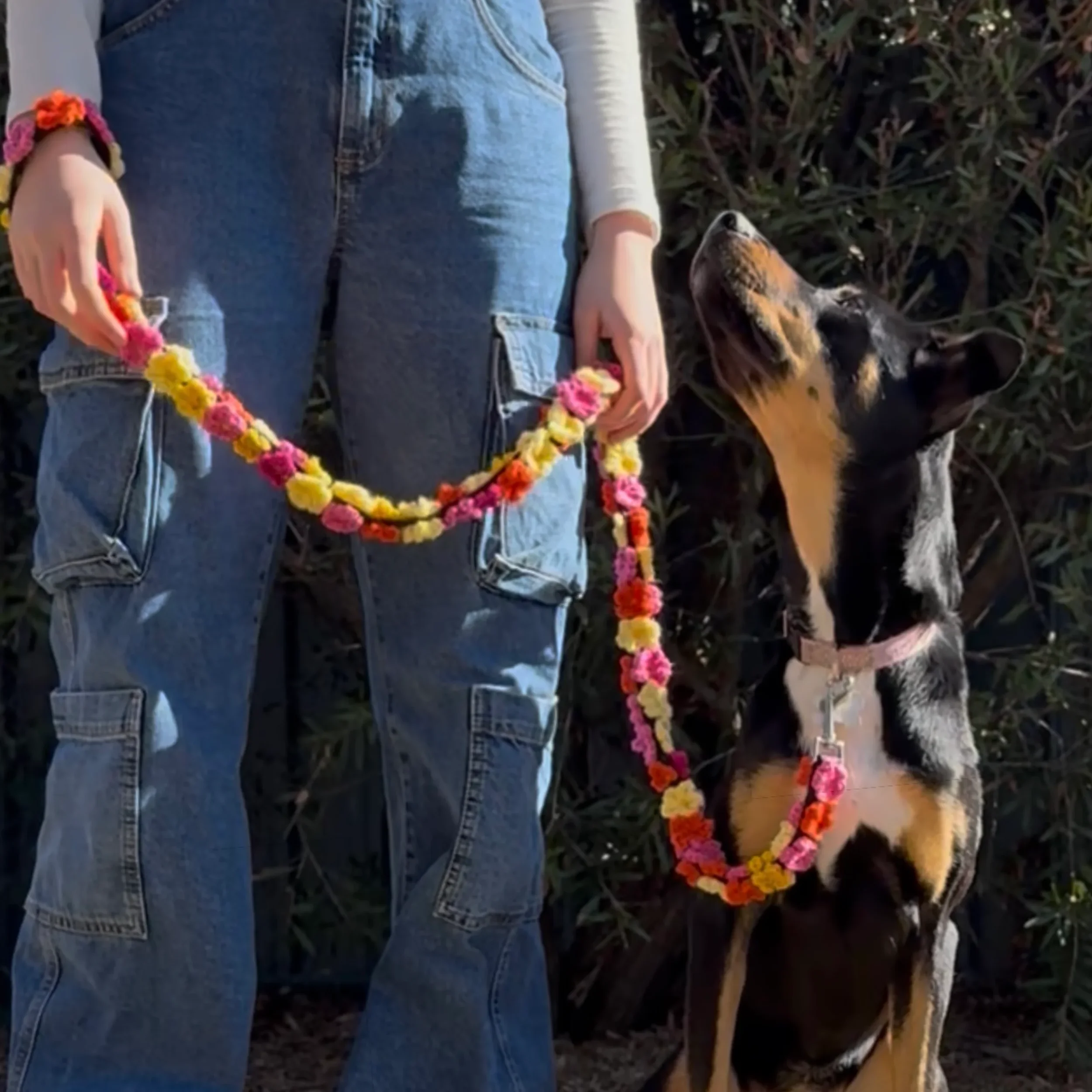 crochet flower dog leash