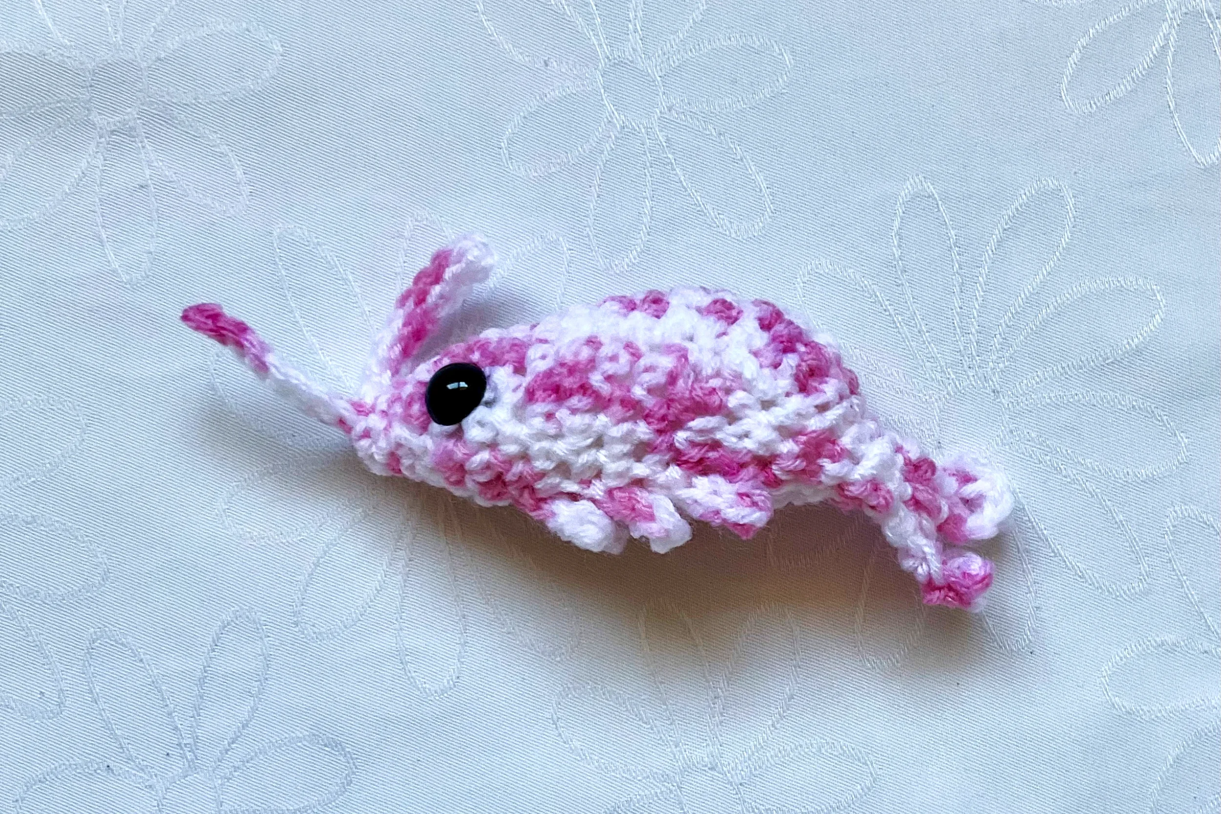 DW-Web-CrochetShrimp-PinkWhite.webp