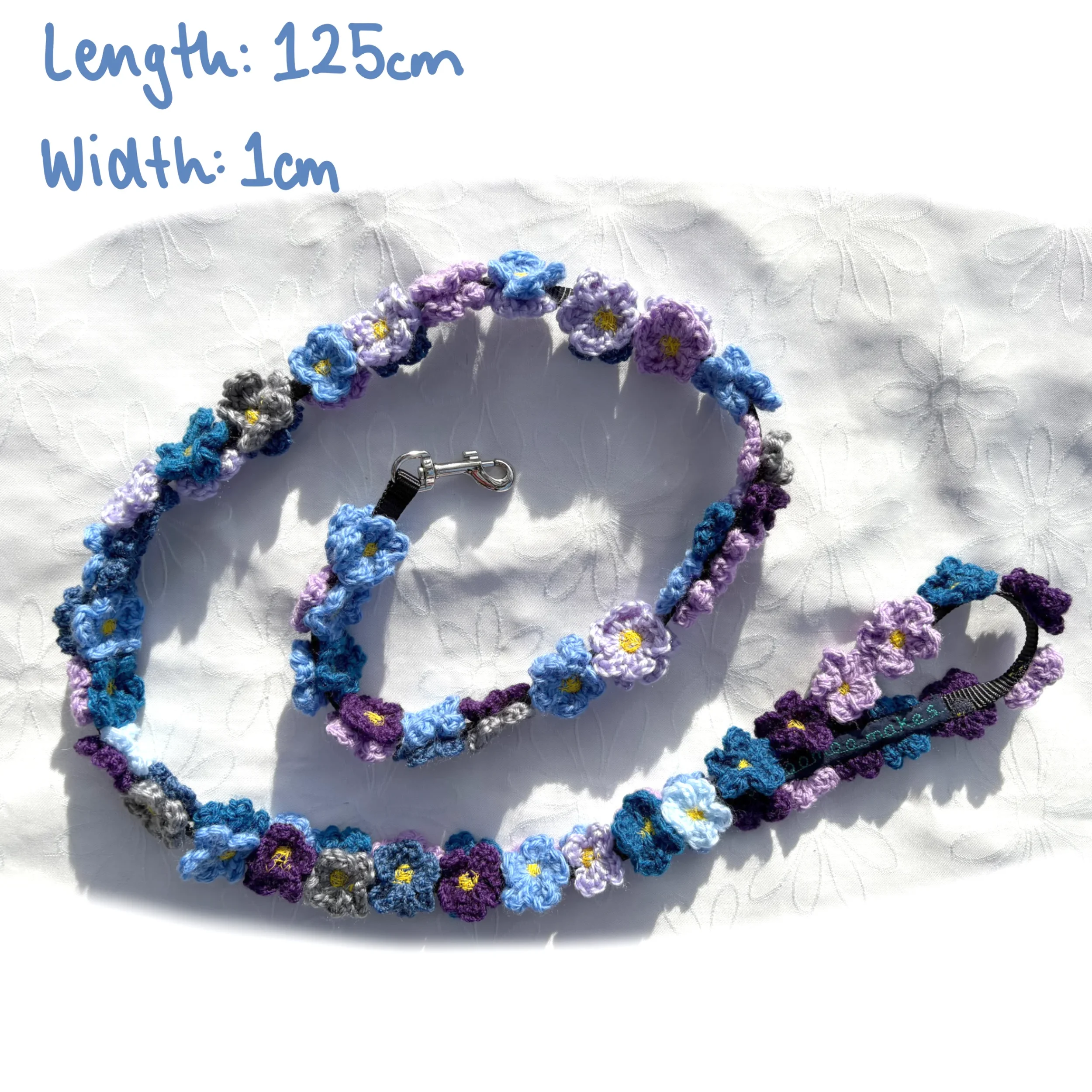 DW-Web-FlowerDogLeash-BlueMeasurements.webp
