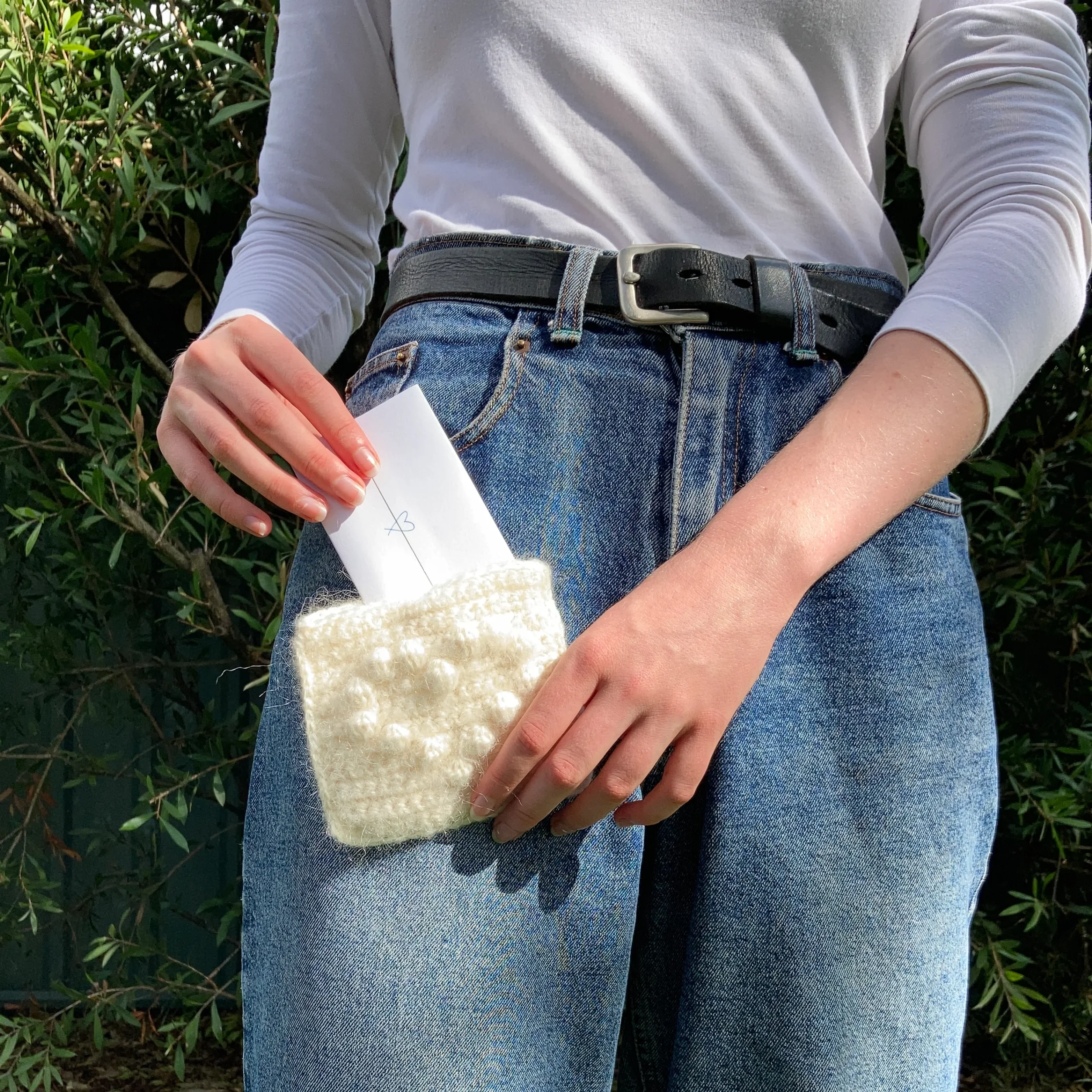 DW-Web-HeartClutch-Regular.webp