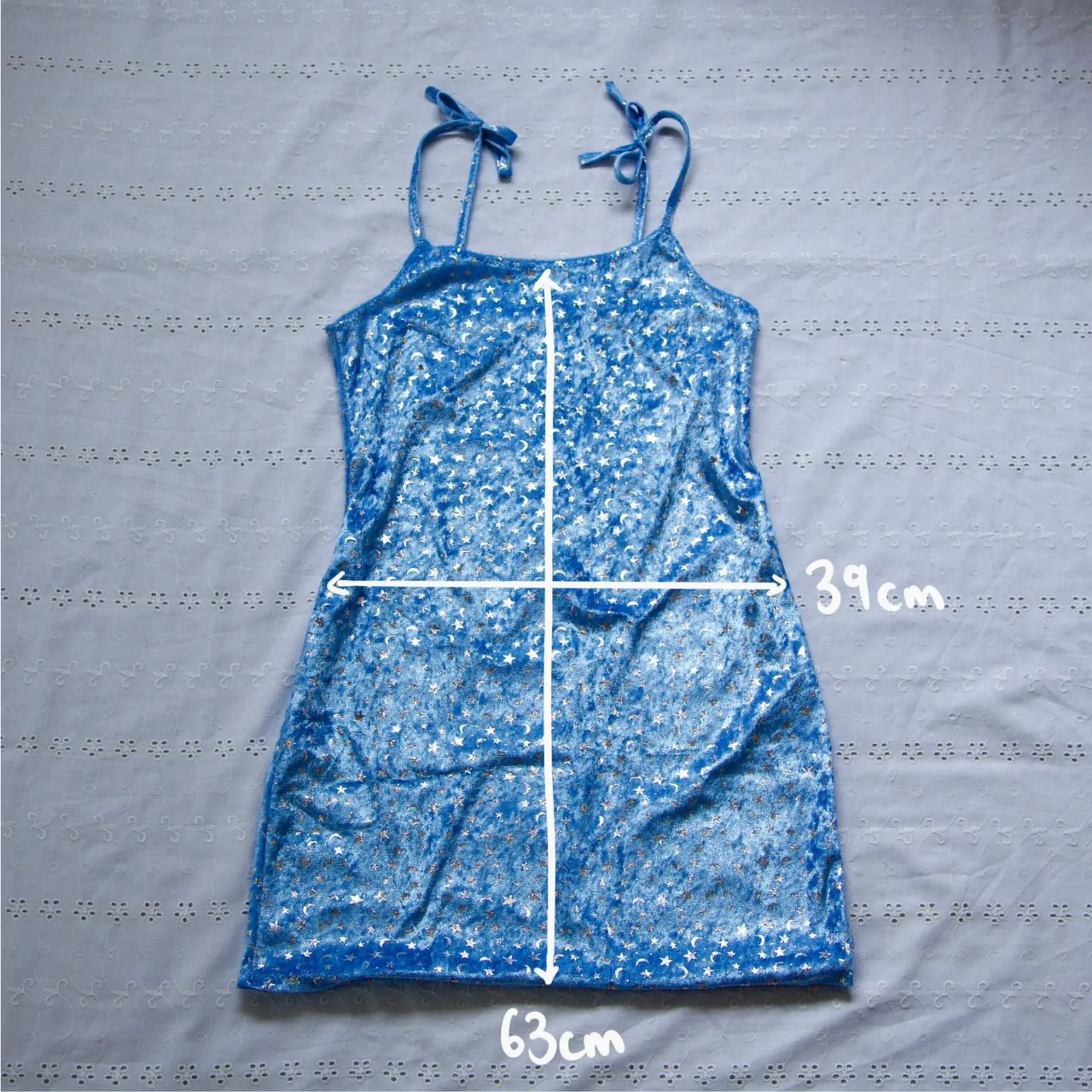 DW-Web-MoonStarsDress-Small.webp