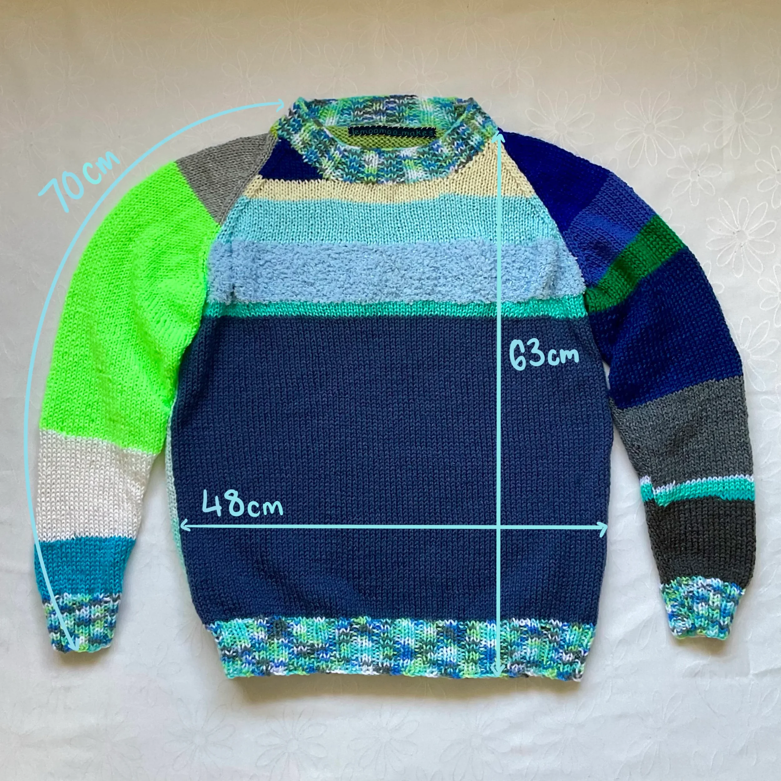 DW-Web-GreenBlueSweater-Measurements.webp