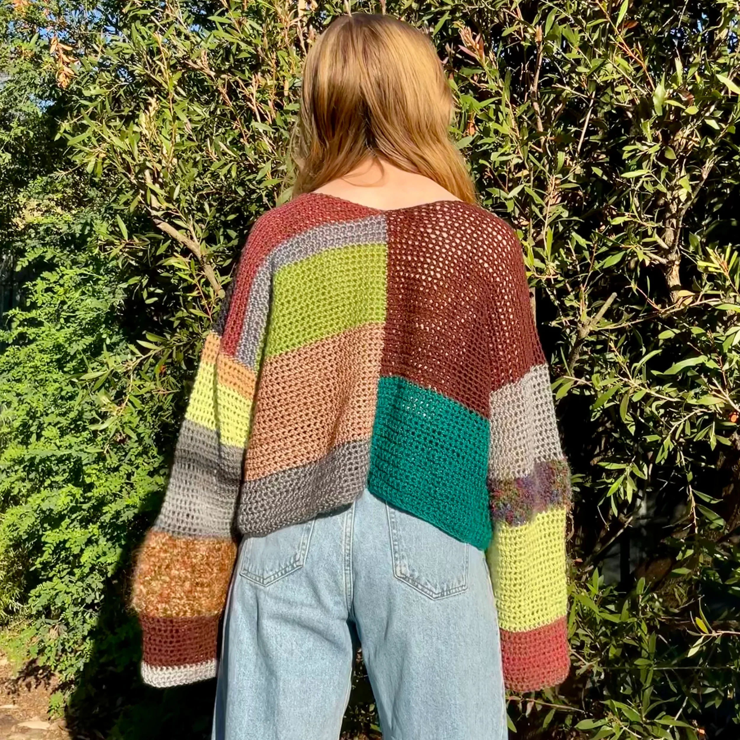 DW-Web-BushlandSweater-Back.webp