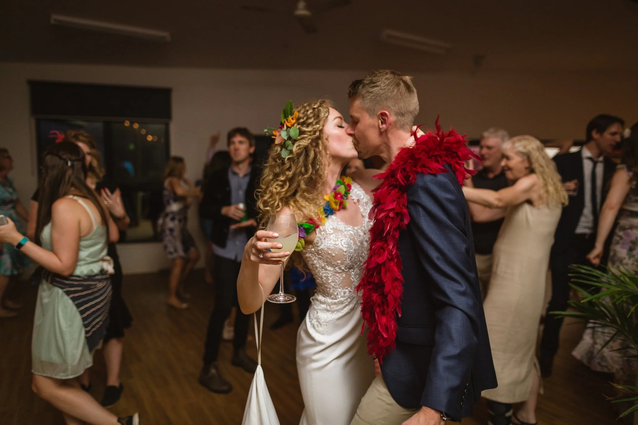 christchurch-wedding-photography-forest-ceremony-135.jpg