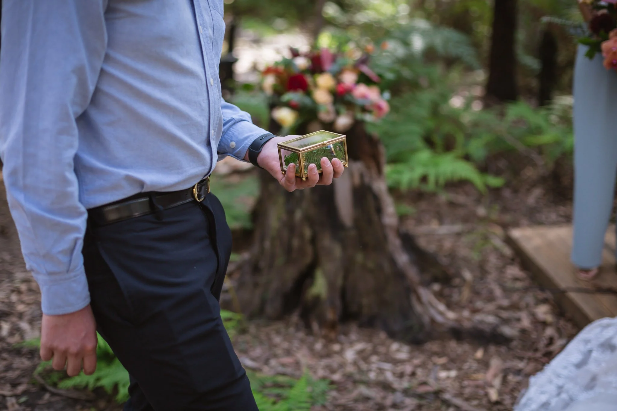 christchurch-wedding-photography-forest-ceremony-62.jpg