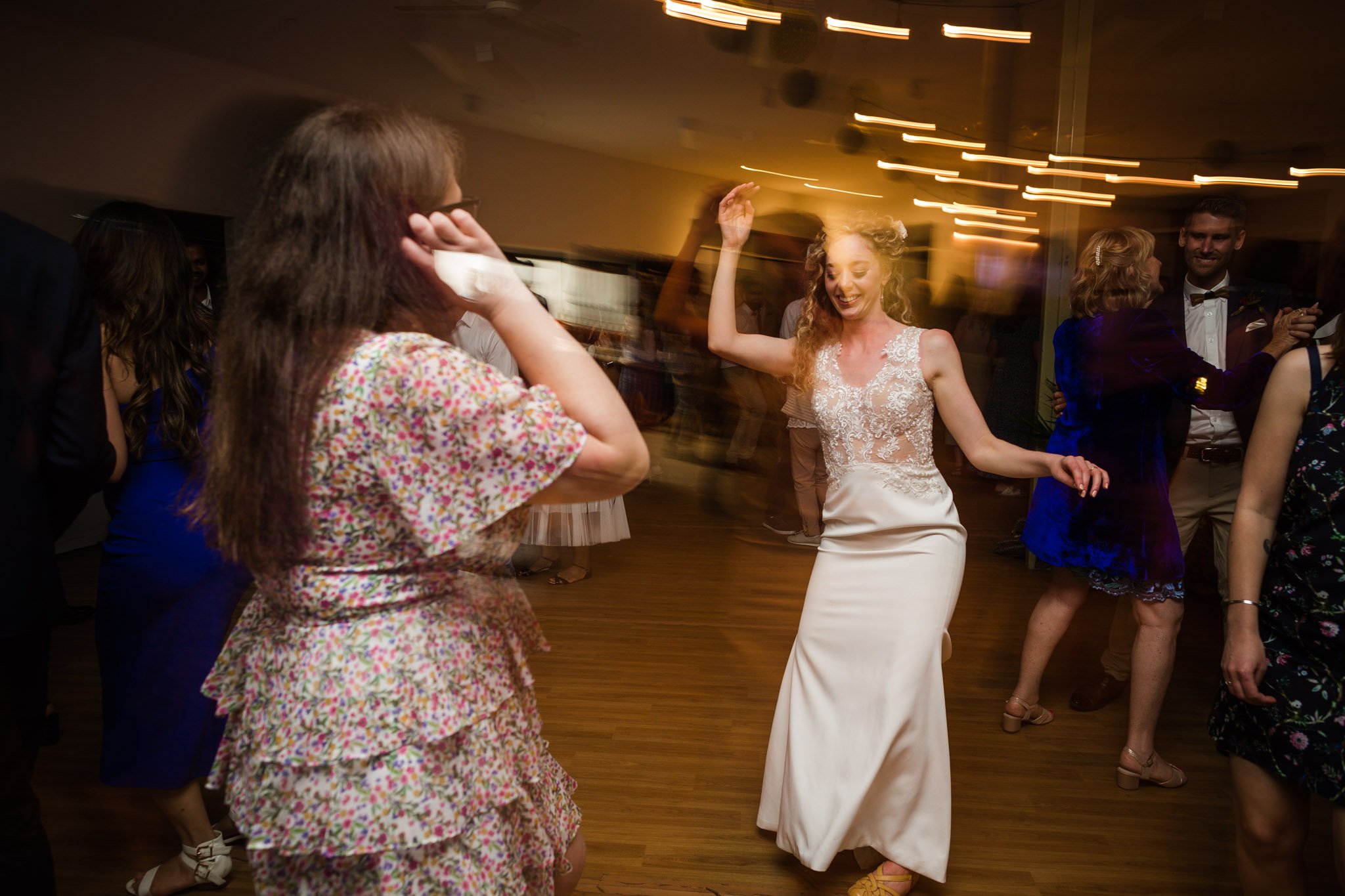 christchurch-wedding-photography-forest-ceremony-130.jpg
