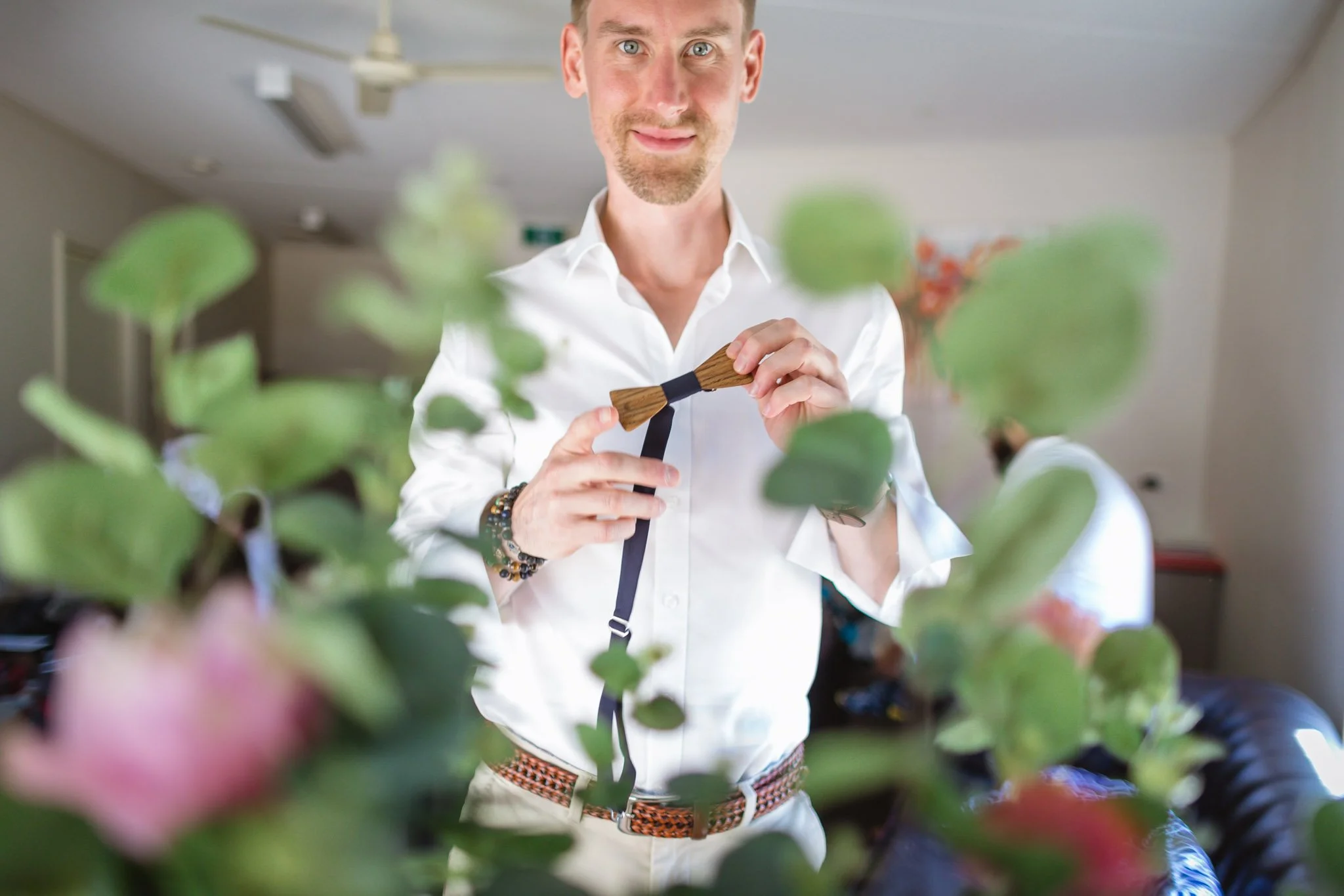 christchurch-wedding-photography-forest-ceremony-18.jpg
