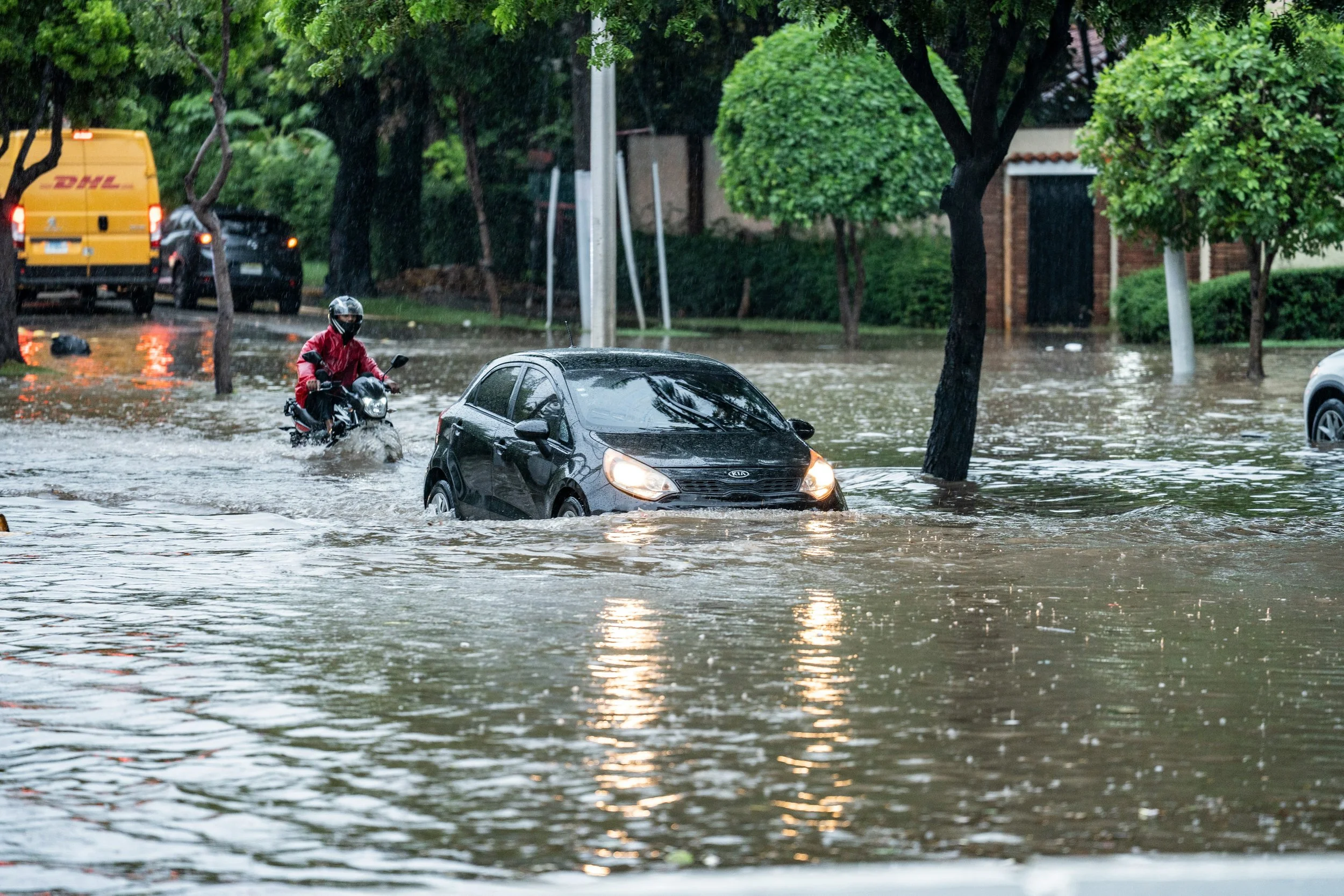 Cuando avanzar cambia el riesgo