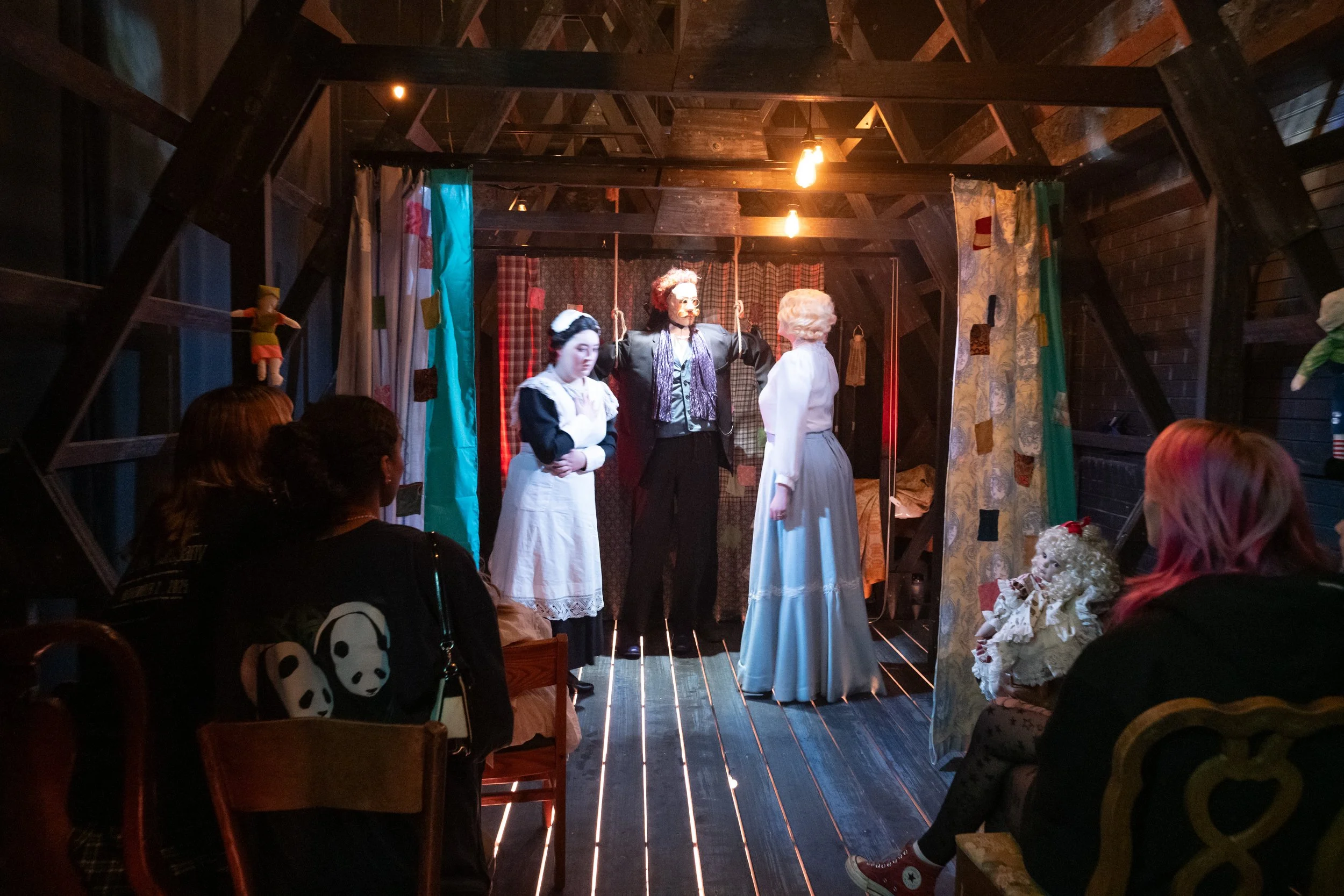 Eleanor and Letitia confront Wendel on his plan to send Penny away
