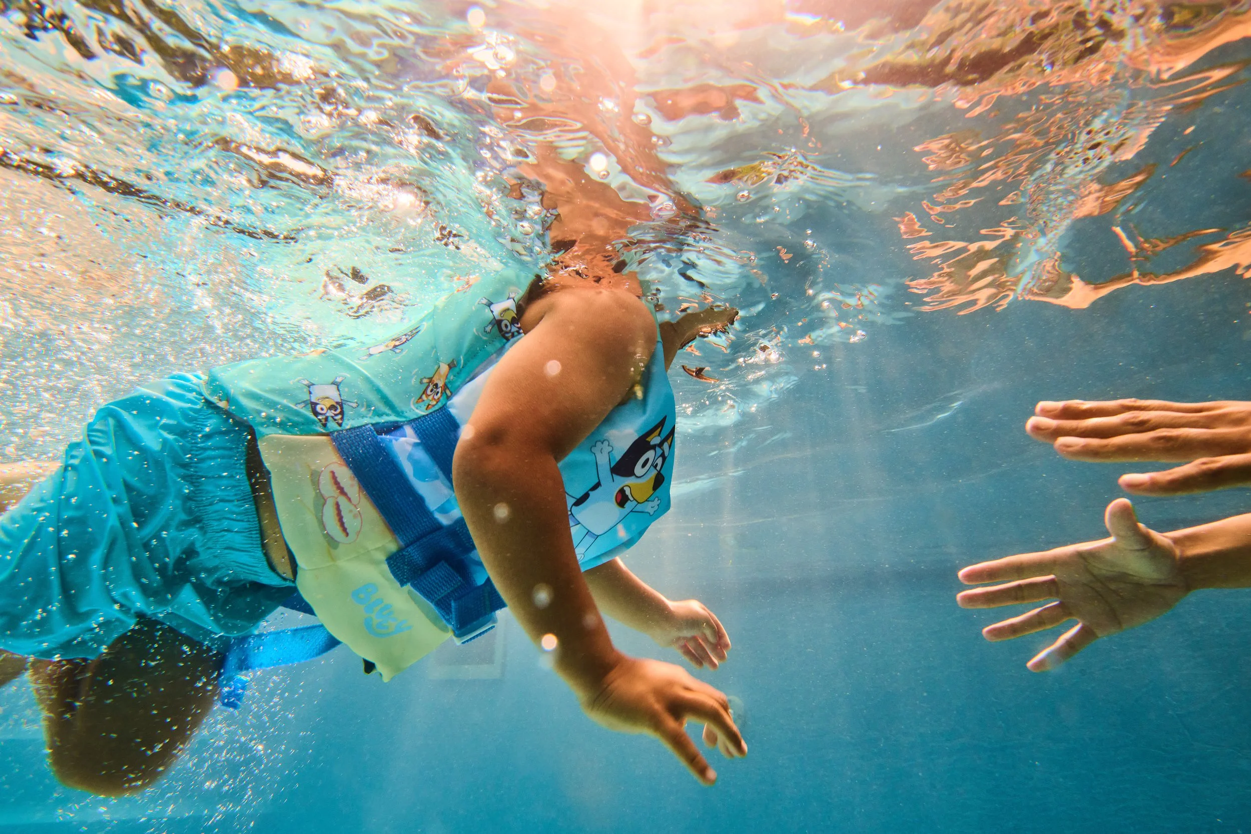 681147039261_20149196_Bluey_Life Jacket_NTL_Product_5.jpg