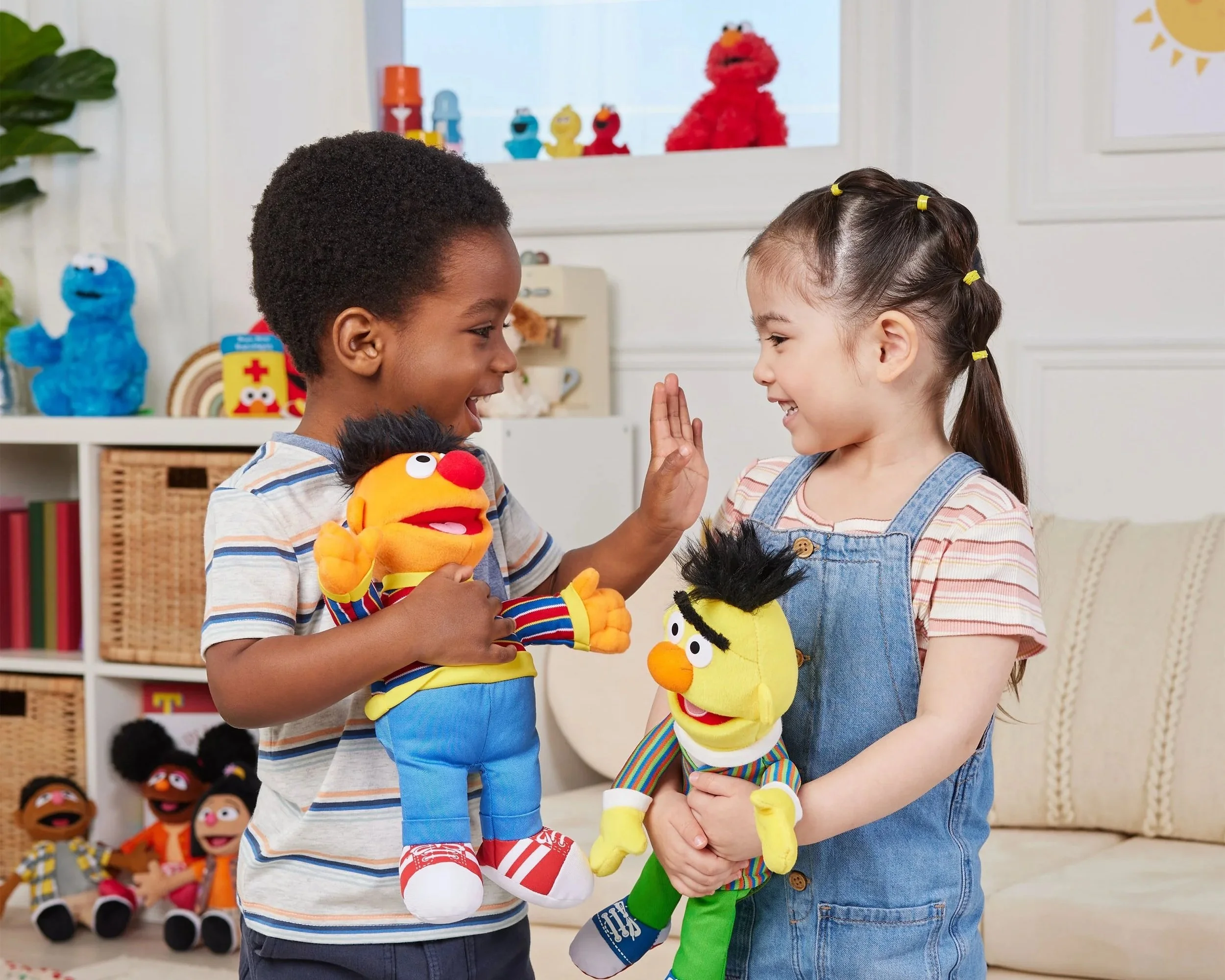 6047454_6047455_Sesame+Street_Plush_GBL_Asst_10.jpg